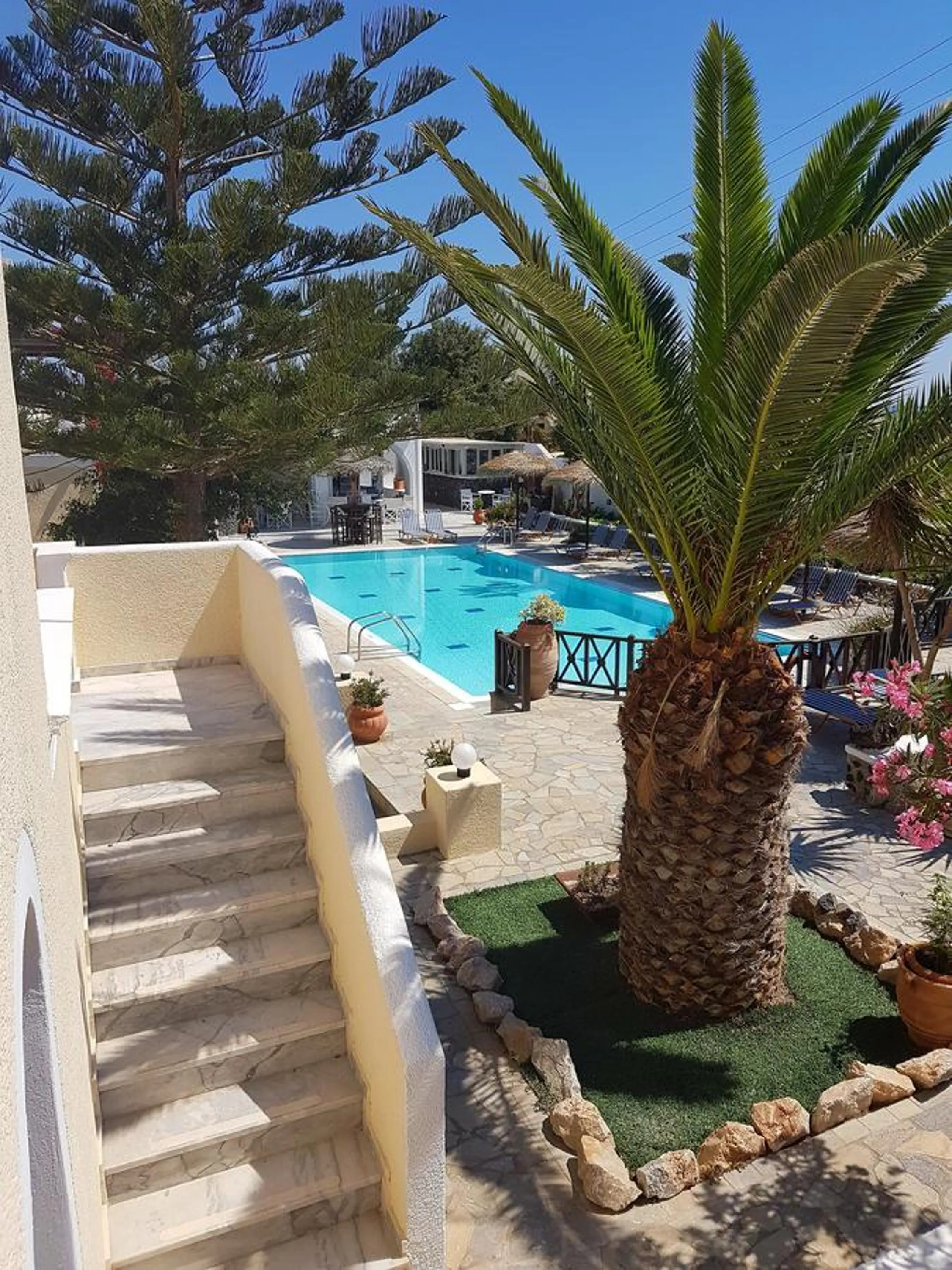 Property building in Ira Apartments