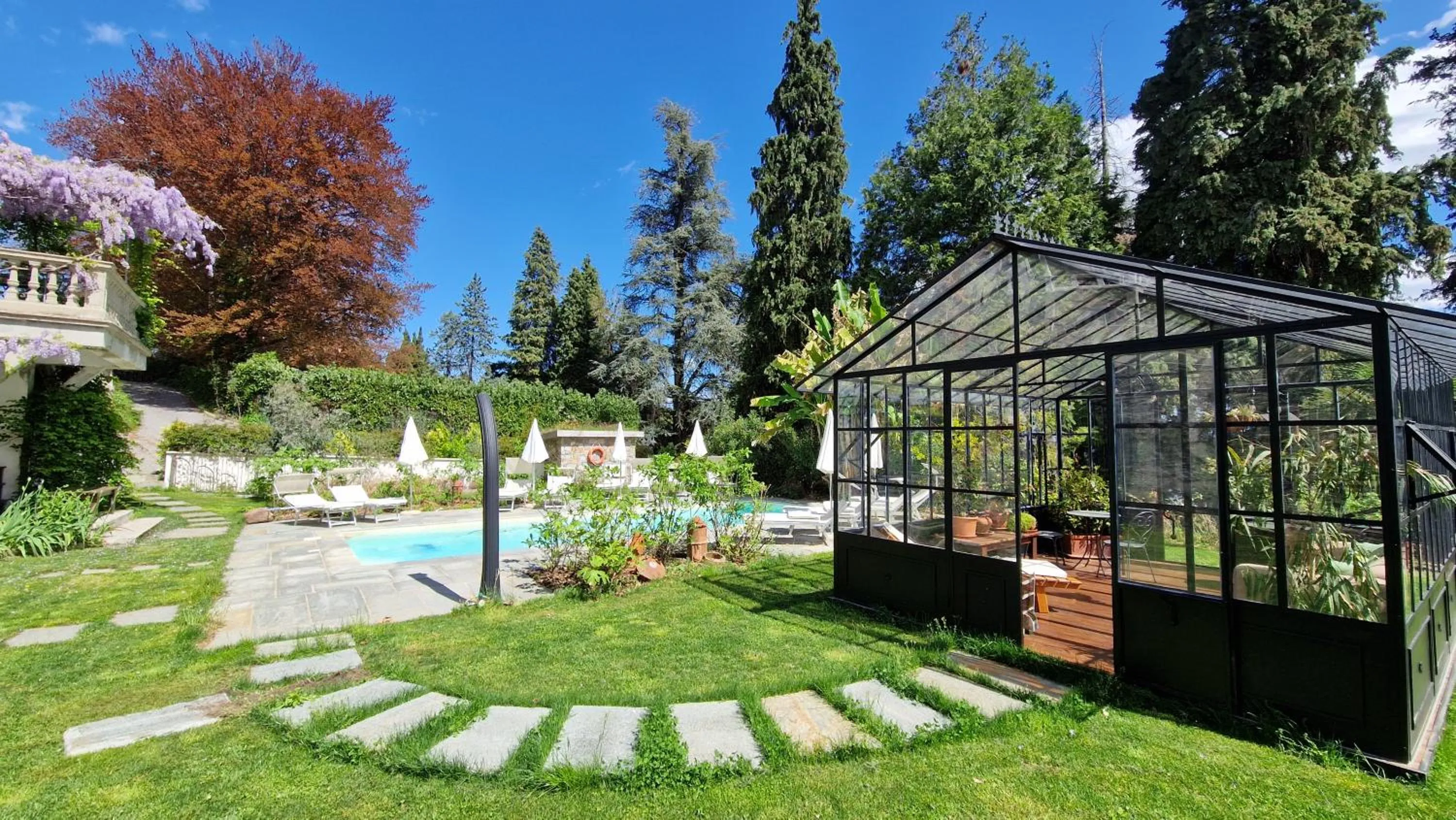 Day in White Lilac Romantic B&B - Adults only