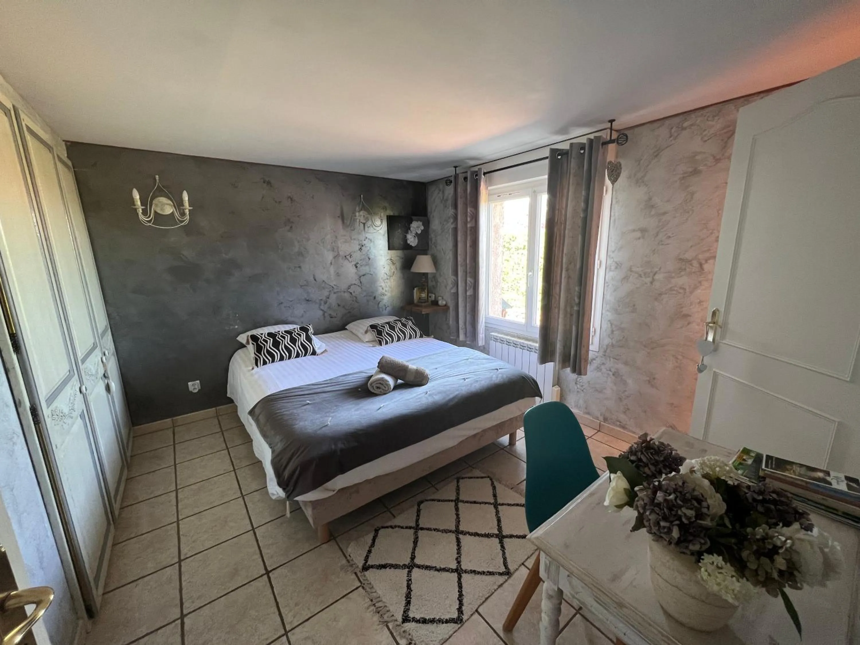 Bed in Villa Chapulay