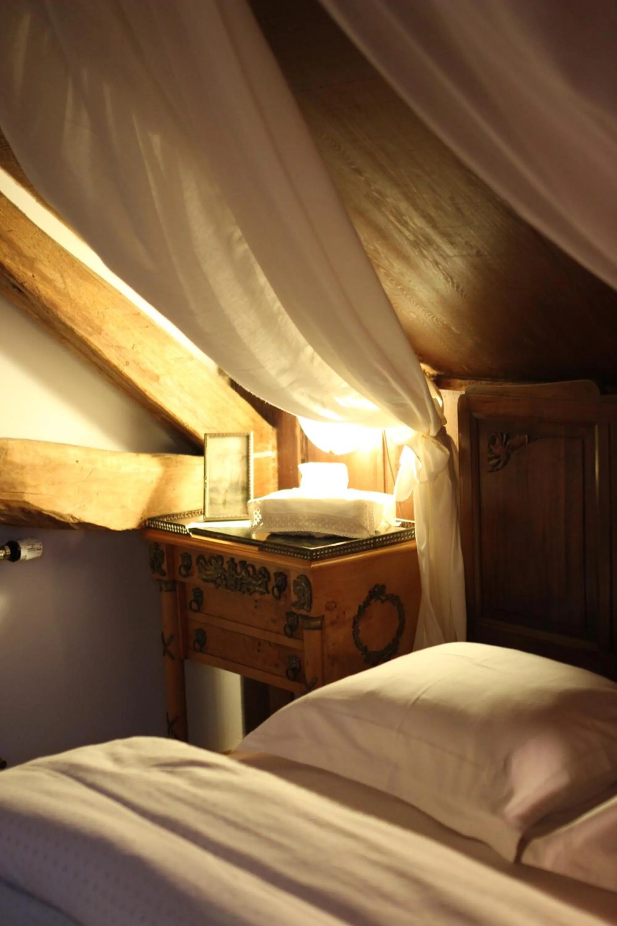 Bed in Chateau-Gaillard