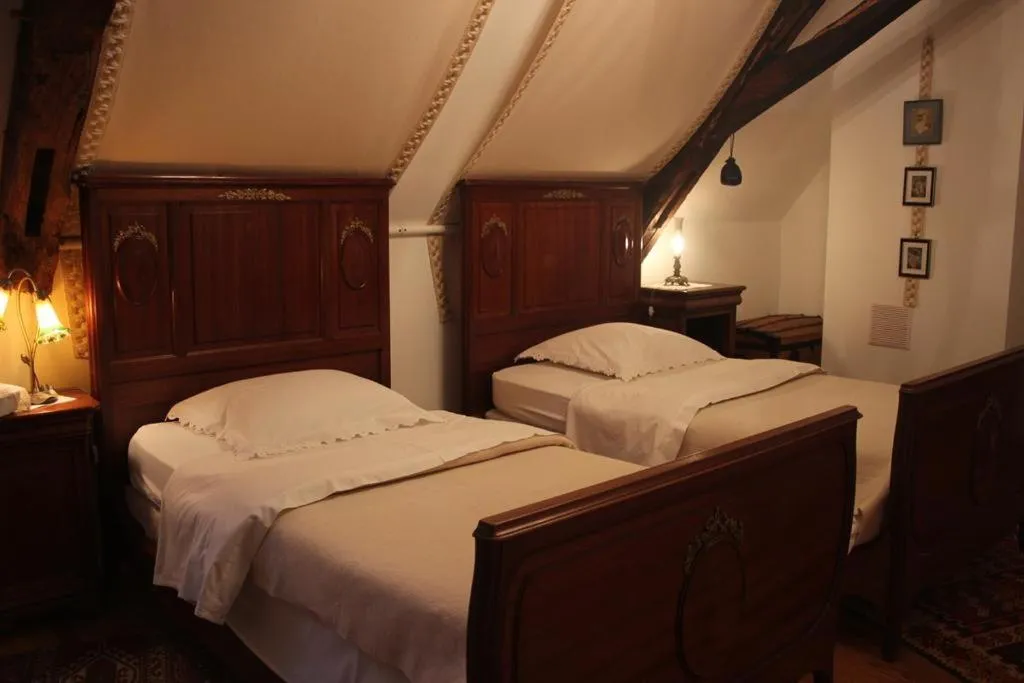 Bed in Chateau-Gaillard