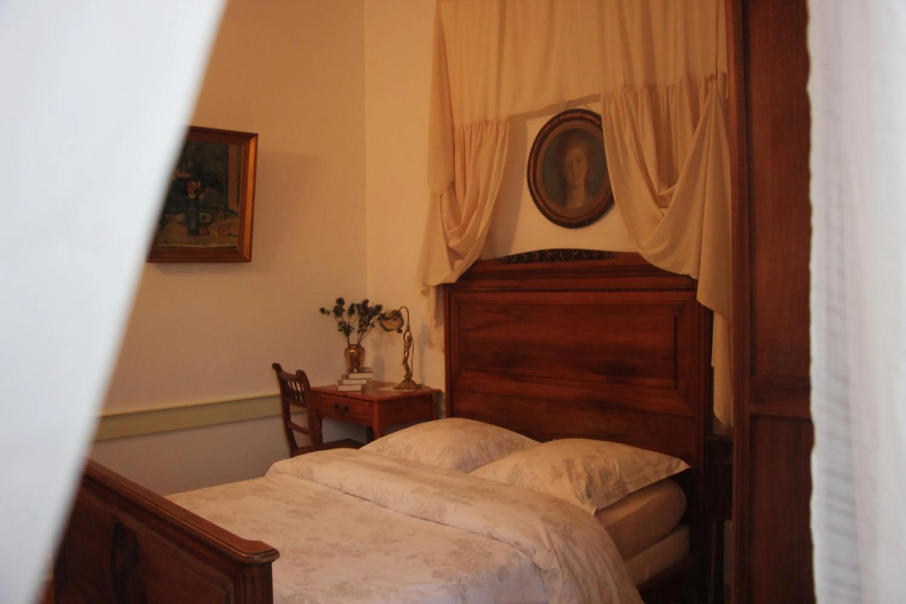 Bedroom, Bed in Chateau-Gaillard