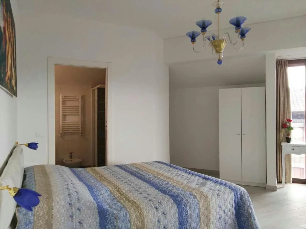 Day, Bed in Nancy House