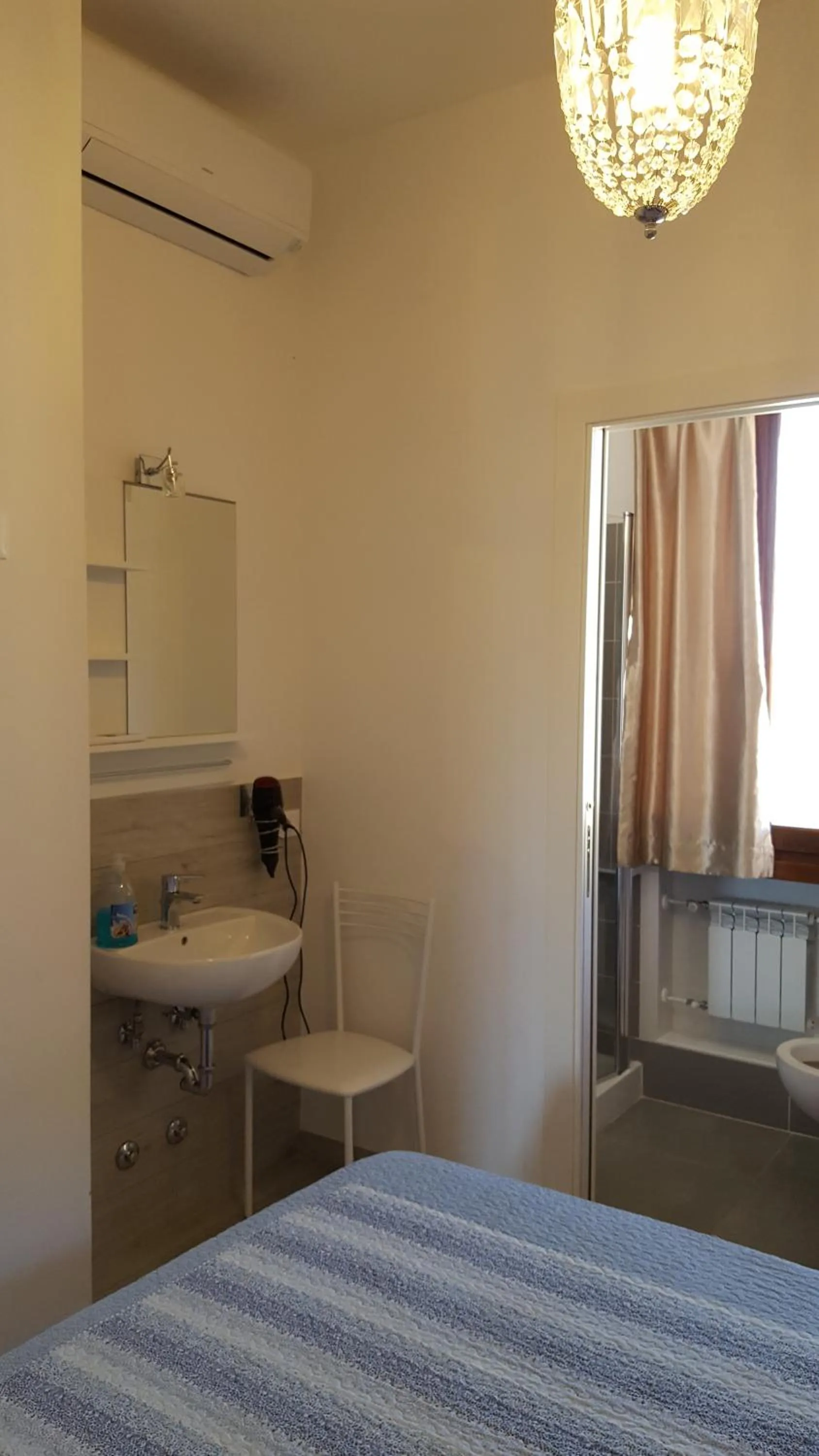 Decorative detail, Bed in Nancy House