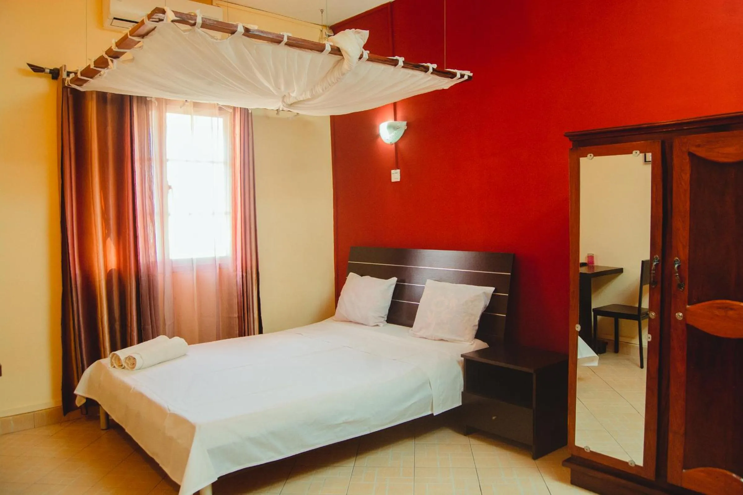 Bed in Salama Hôtel Majunga