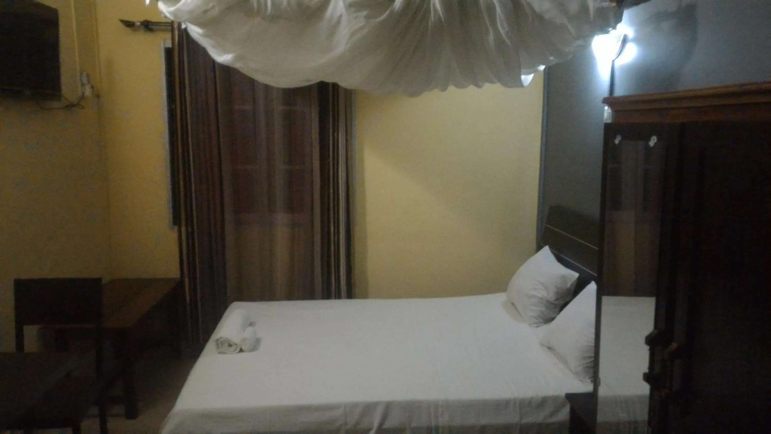 Bed in Salama Hôtel Majunga