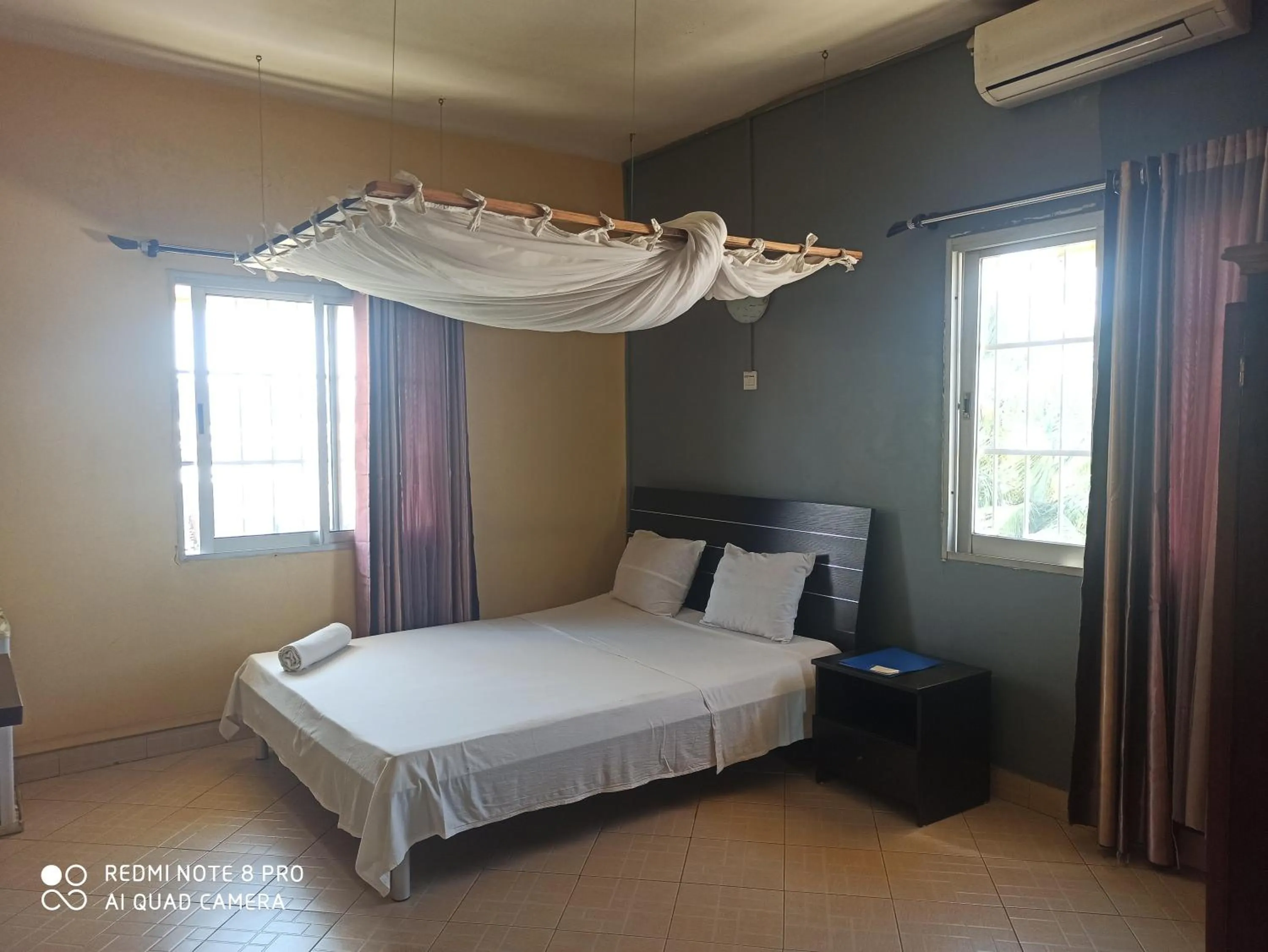 Bed in Salama Hôtel Majunga