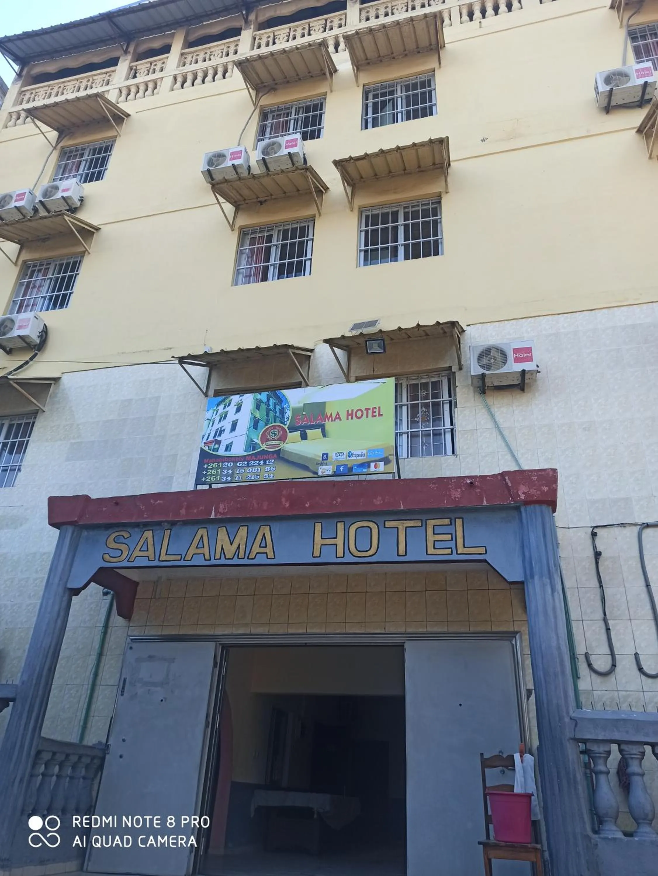 Property building in Salama Hôtel Majunga