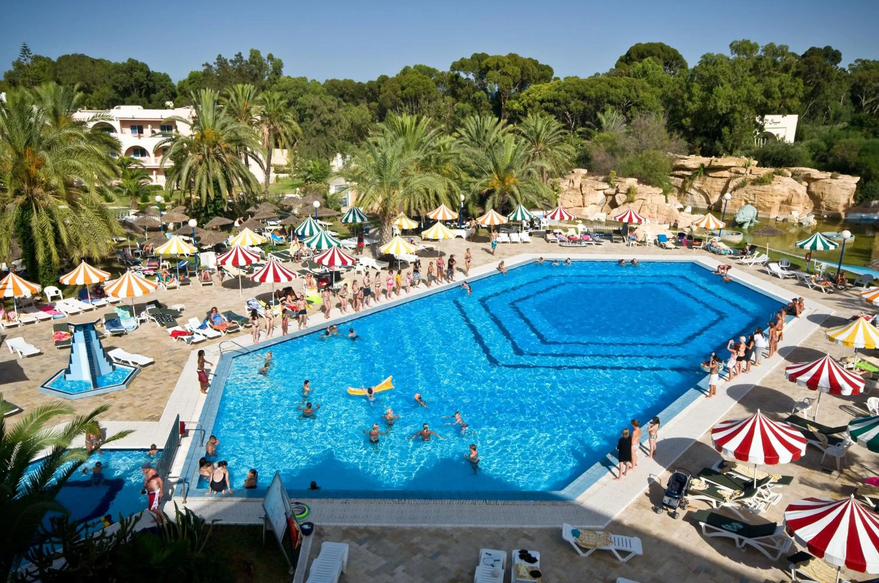 Swimming pool in Riviera Hotel - Family only
