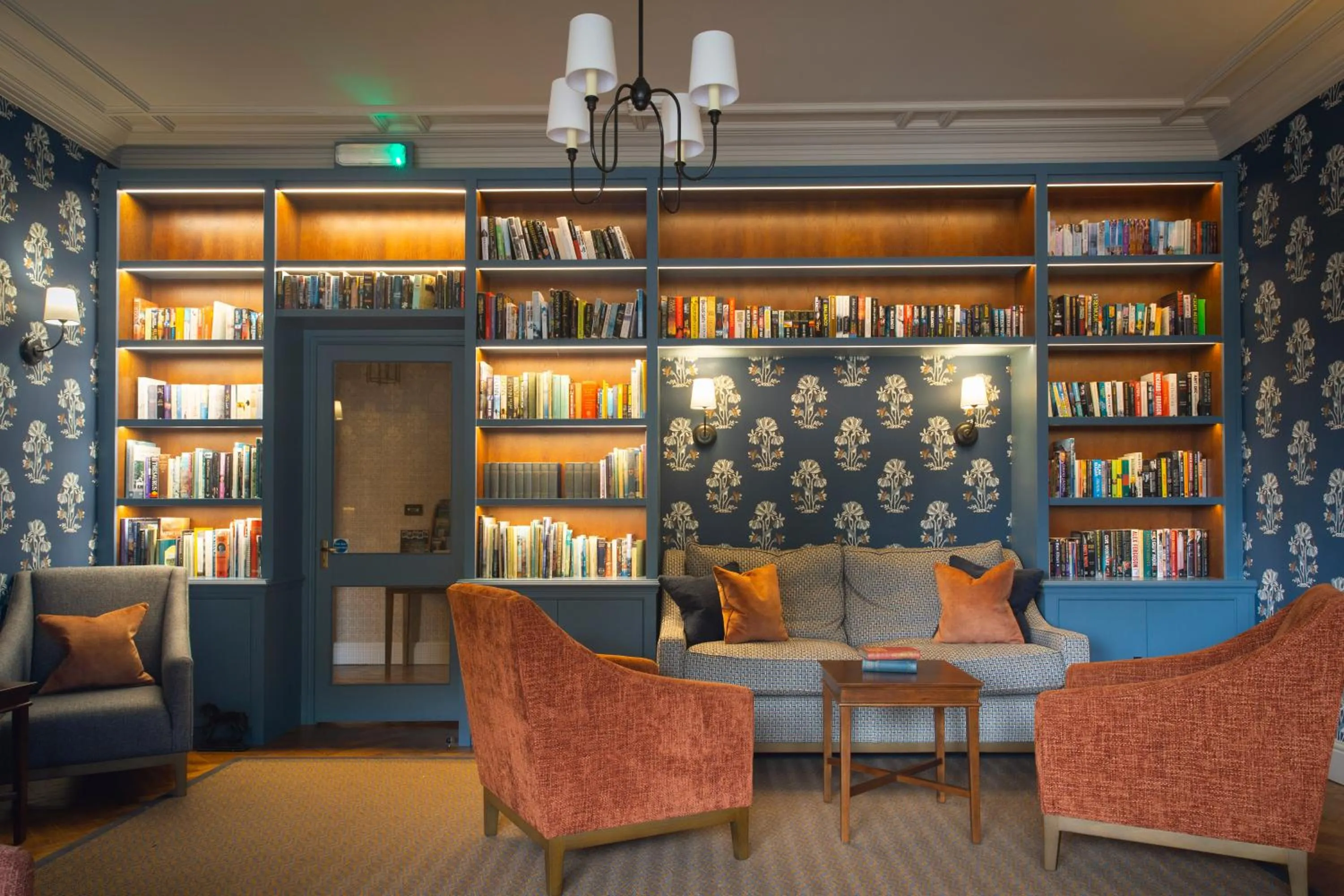 Library in Lindeth Fell Country House