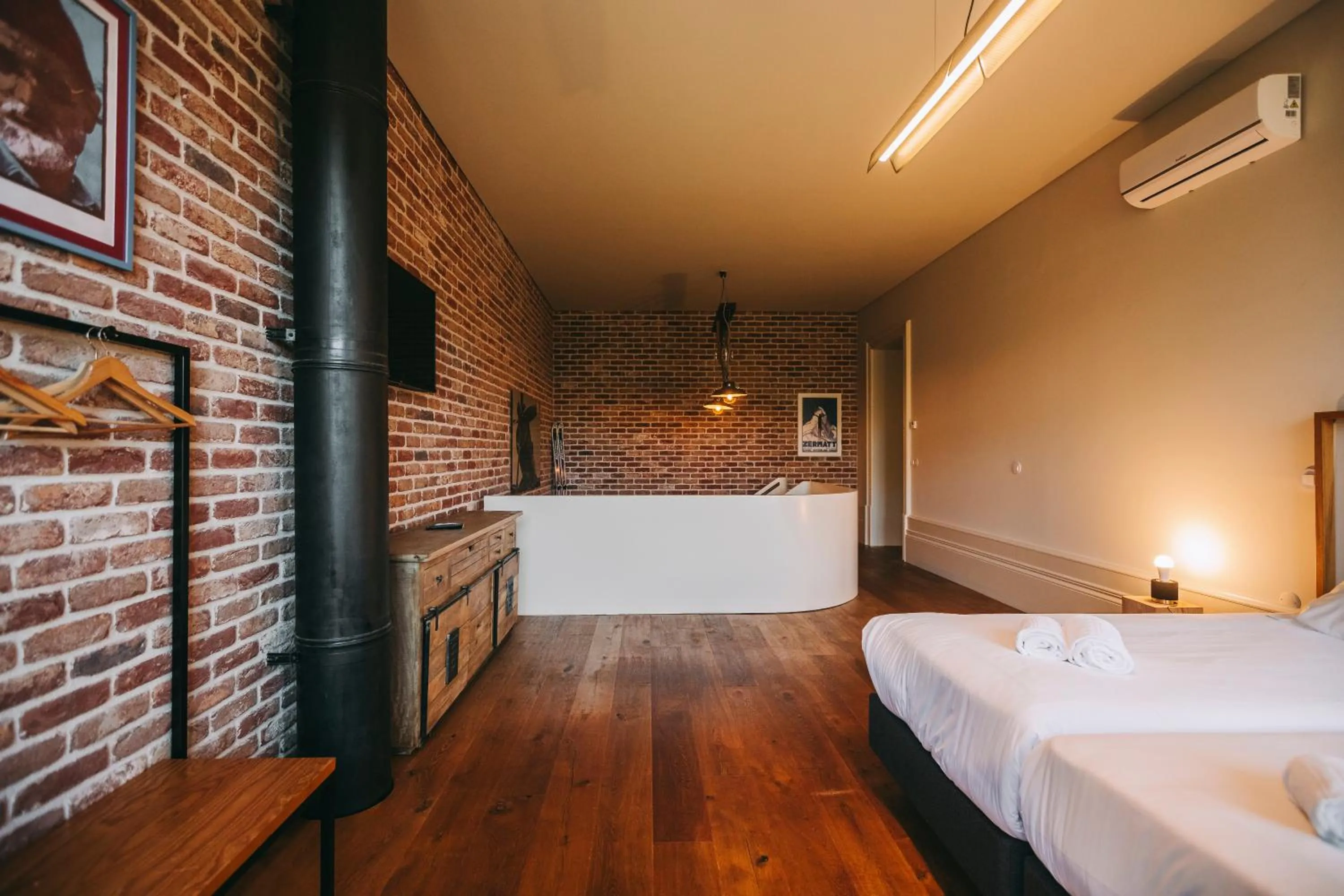 Bedroom, Bed in Oporto Maison Alves da Veiga