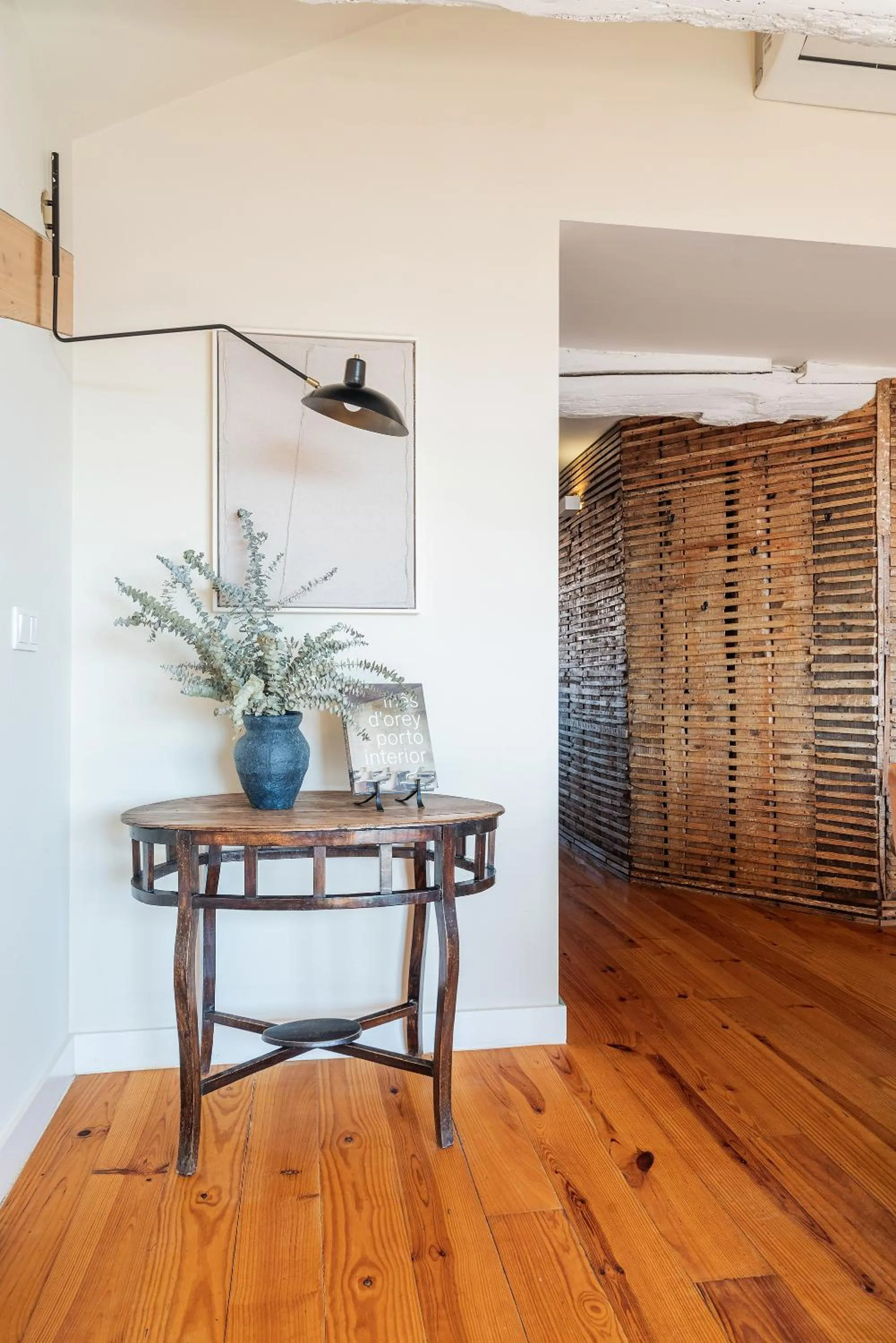 Decorative detail in Oporto Maison Alves da Veiga