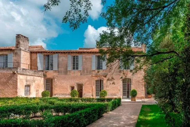 Les Maisons de l'Hôtel Particulier Les Maisons de l'Hôtel Particulier