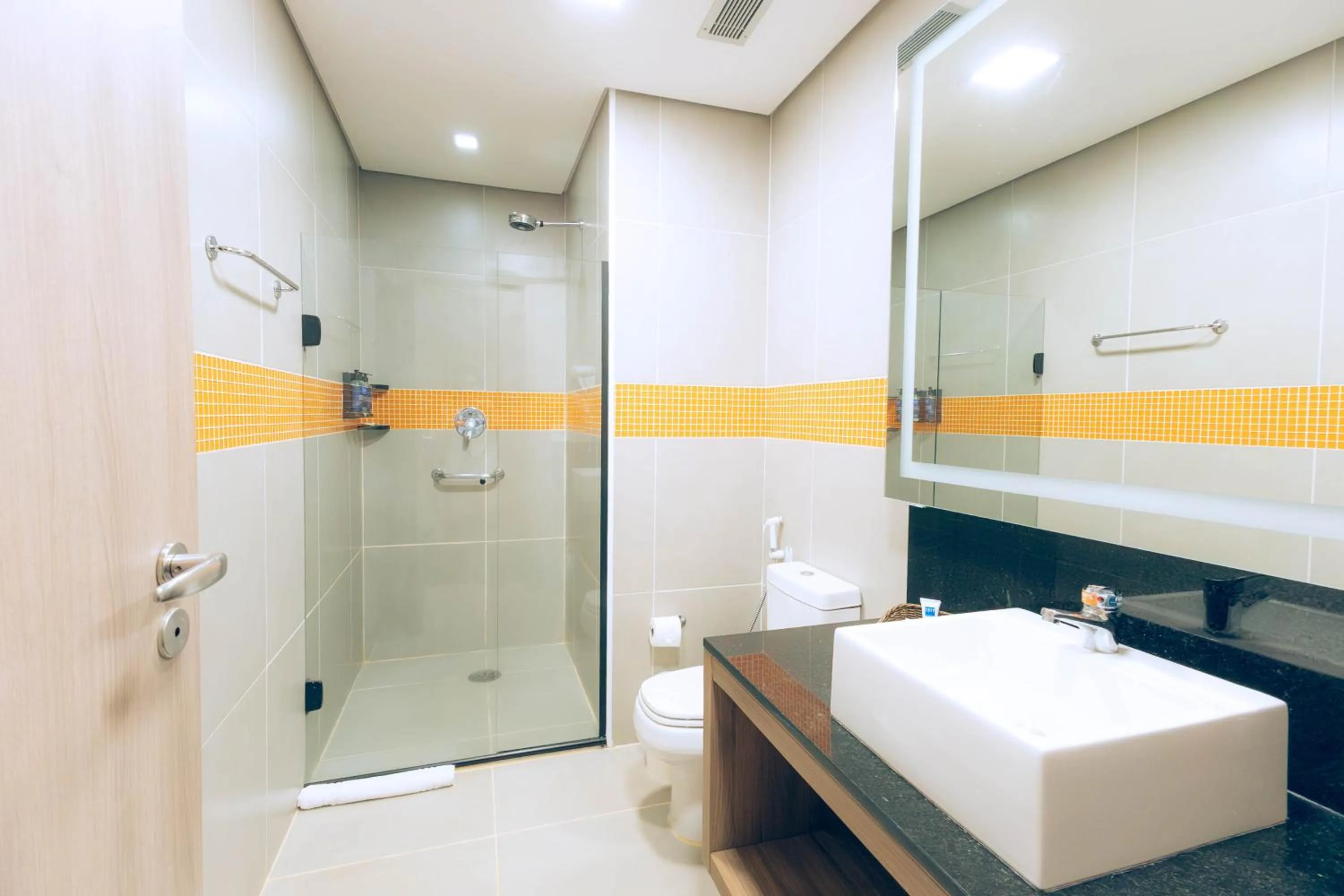 Bathroom in TRYP By Wyndham Ribeirão Preto