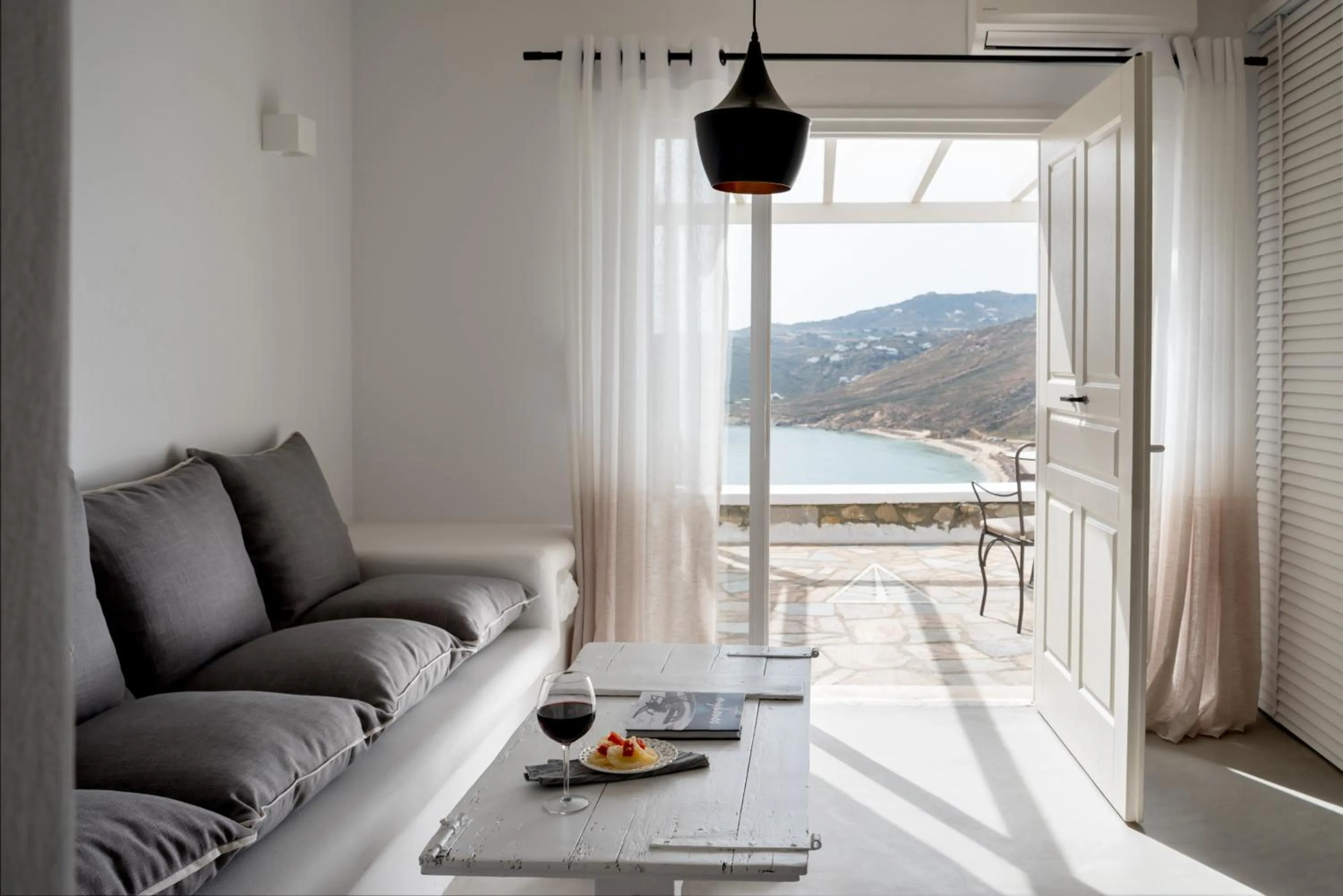 Living room in Cova Mykonos Suites