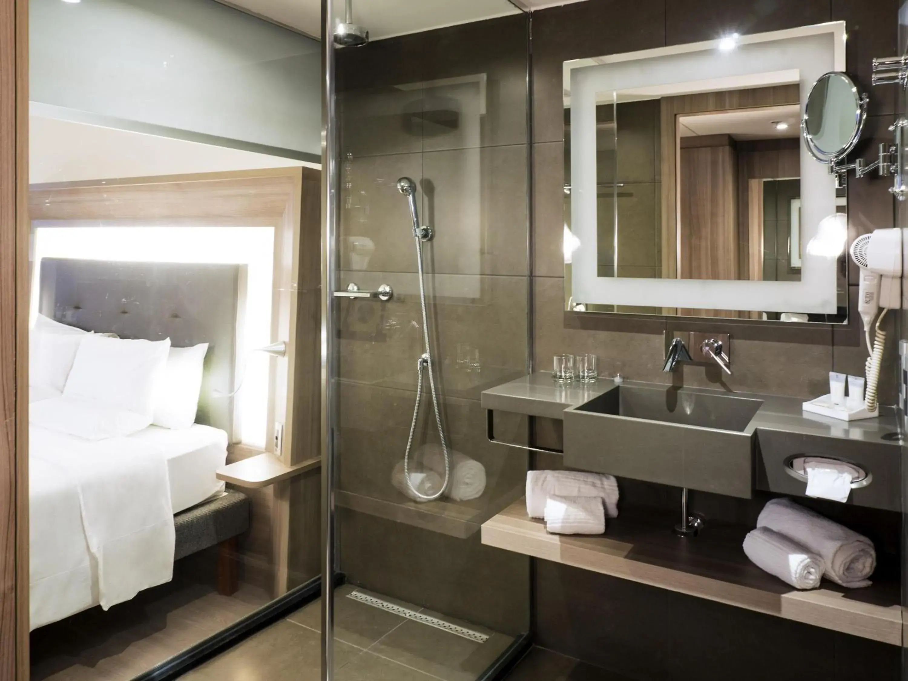 Superior Apartment with Twin Beds - single occupancy in Novotel RJ Porto Atlantico Superior Apartment with Twin Beds - single occupancy in Novotel RJ Porto Atlantico