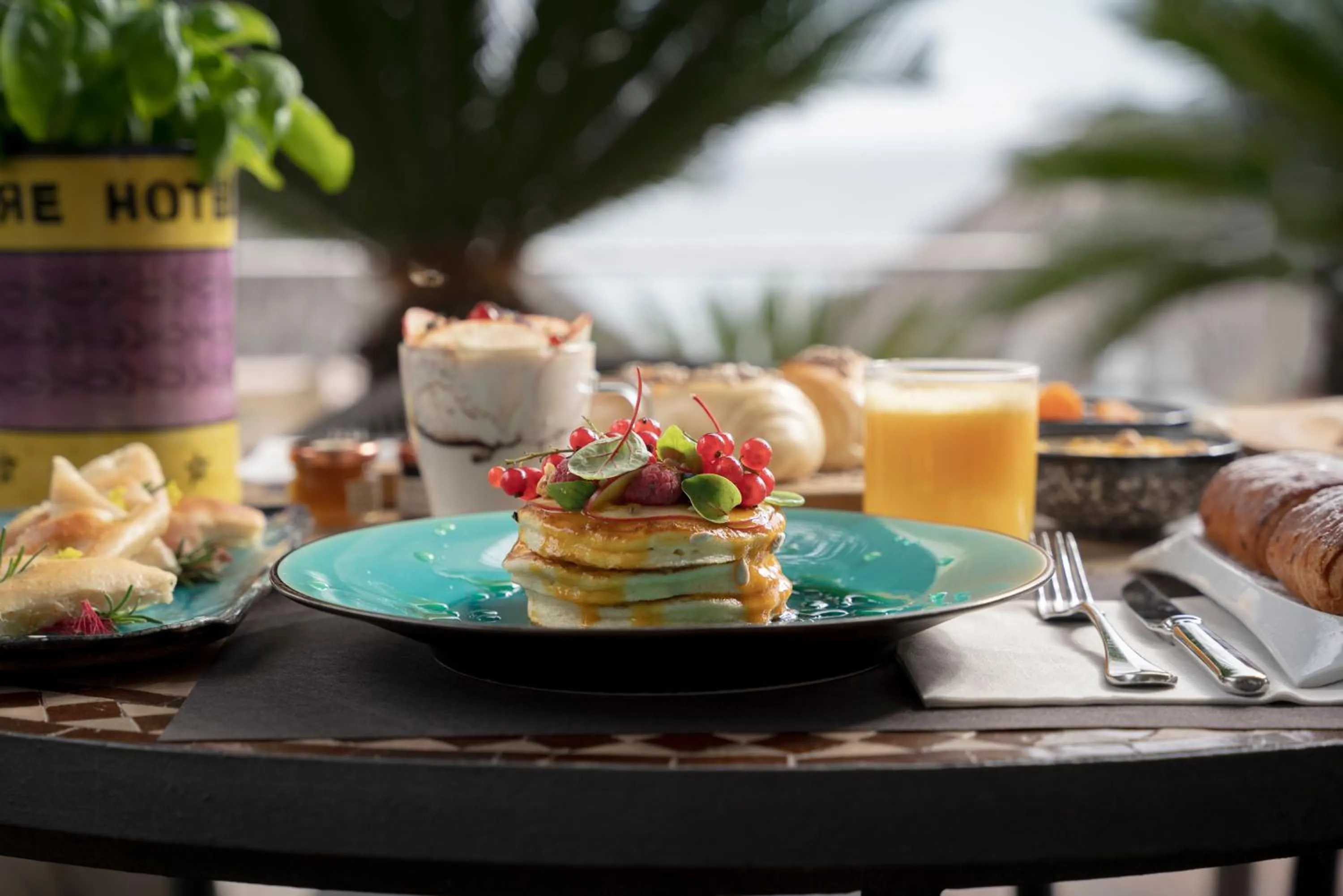 Breakfast in Mare Hotel