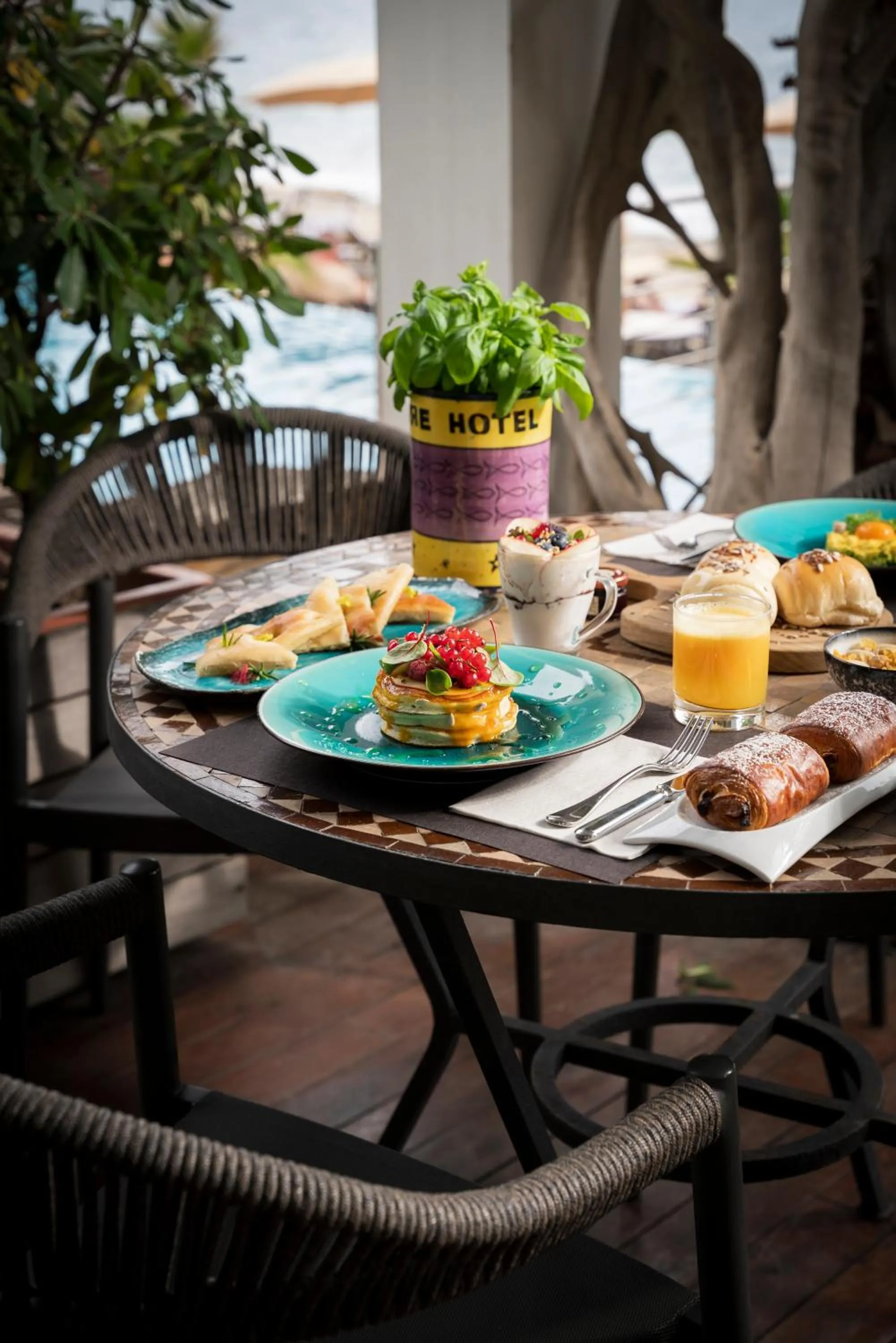 Breakfast in Mare Hotel