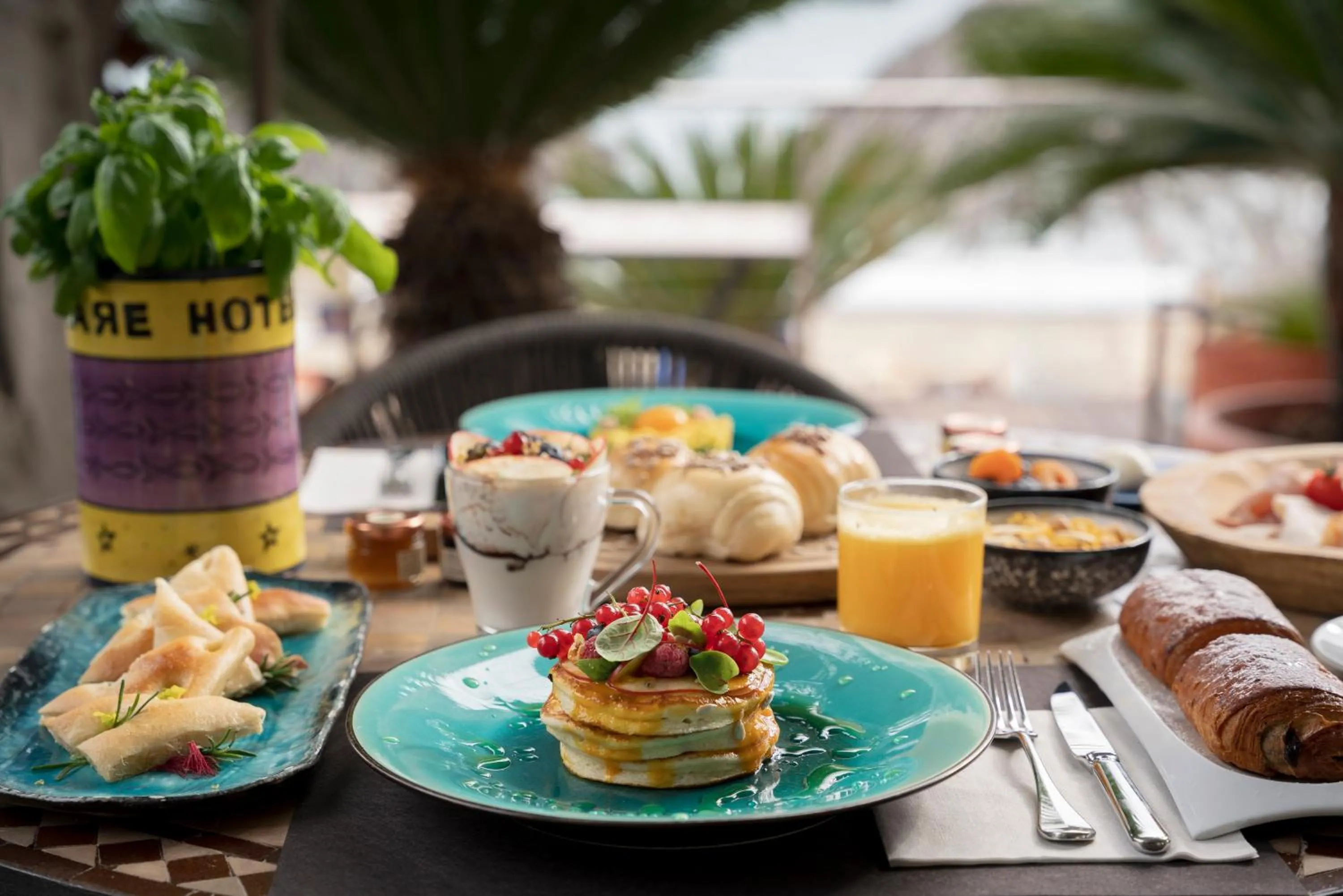 Breakfast in Mare Hotel