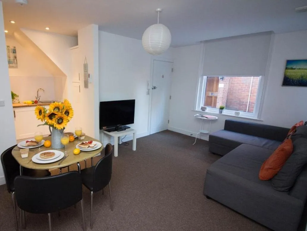 Living room in Beddoe Apartments