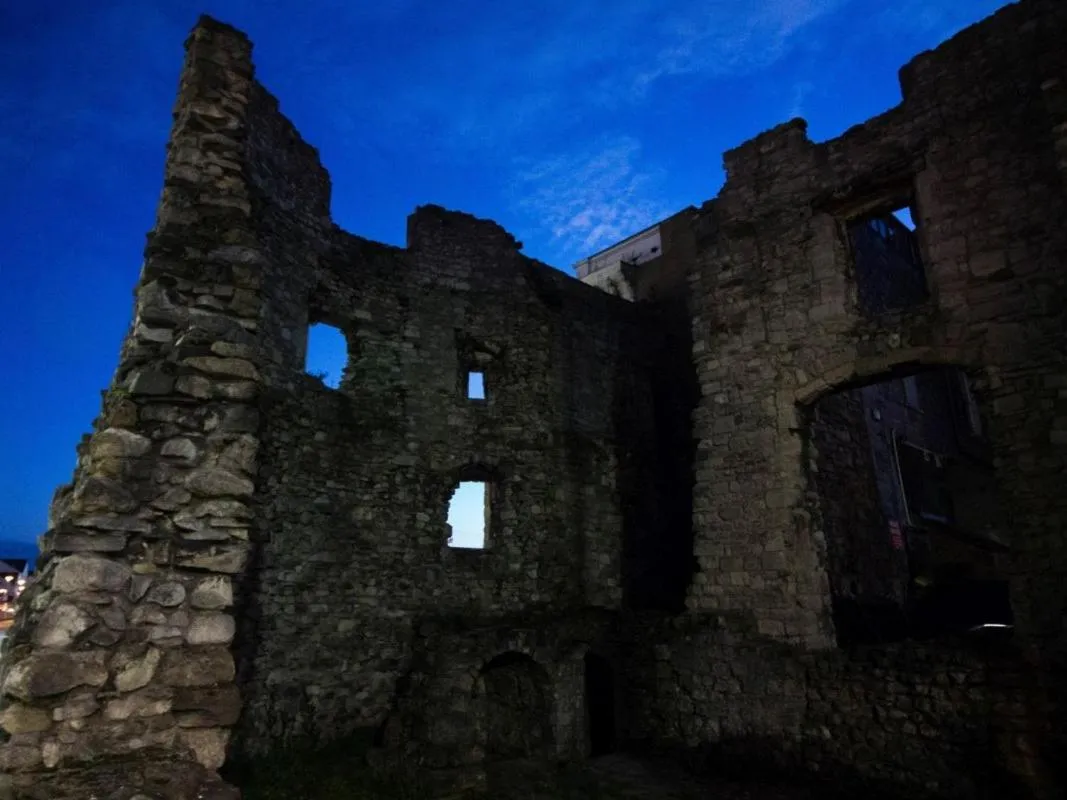 Other in Beddoe Apartments