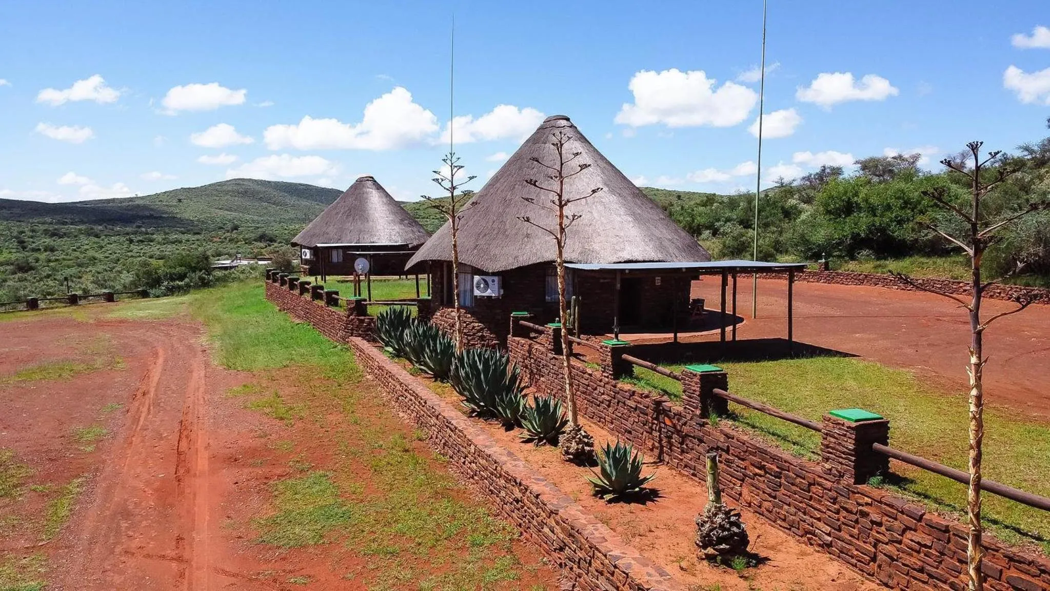 Property building in Red Sands Country Lodge