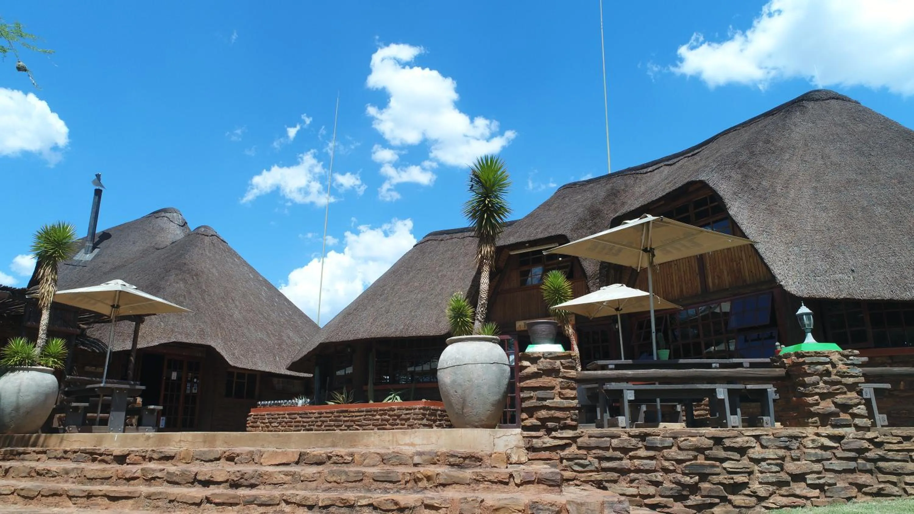 Property building in Red Sands Country Lodge