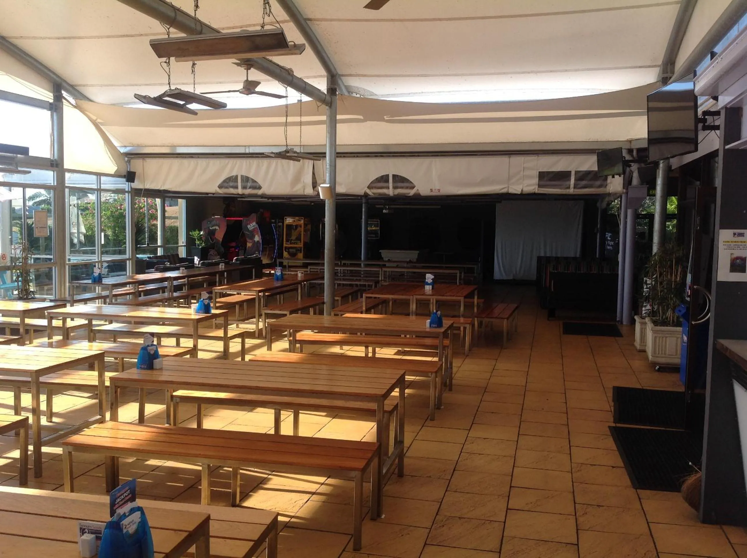 Property building in Tannum Sands Hotel / Motel