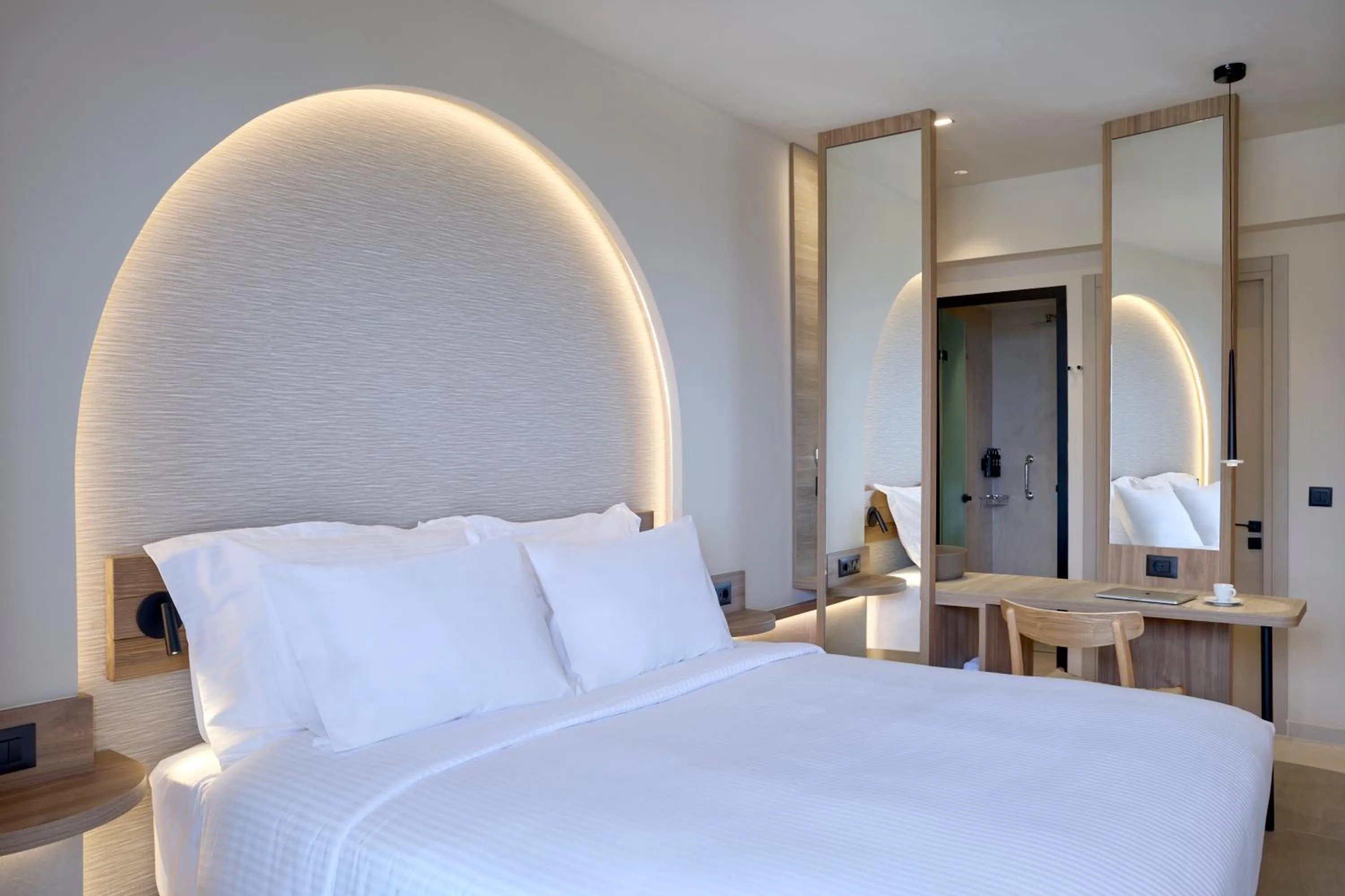 Bed in Ammos Luxury Resort