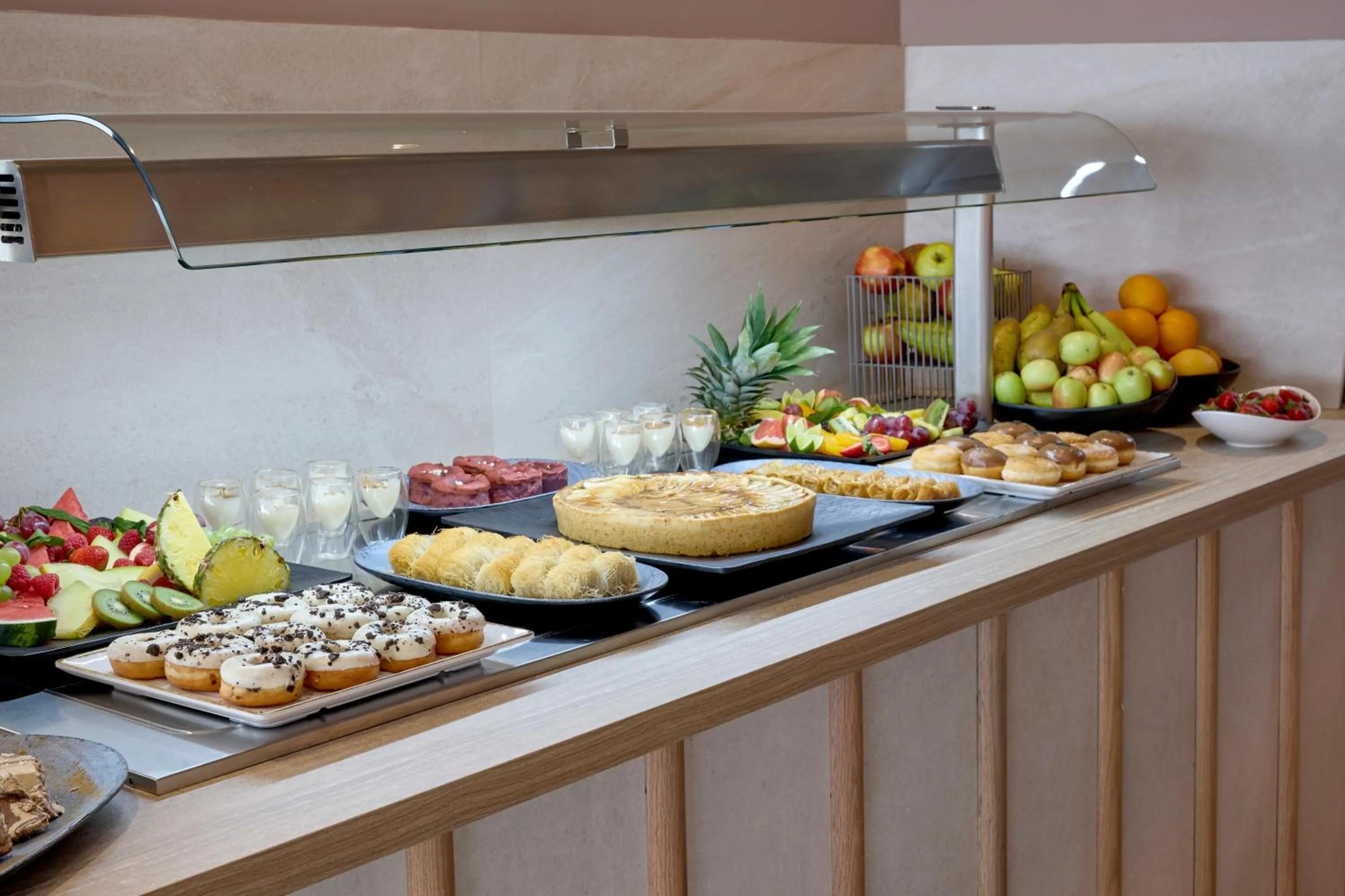 Restaurant/places to eat in Ammos Luxury Resort