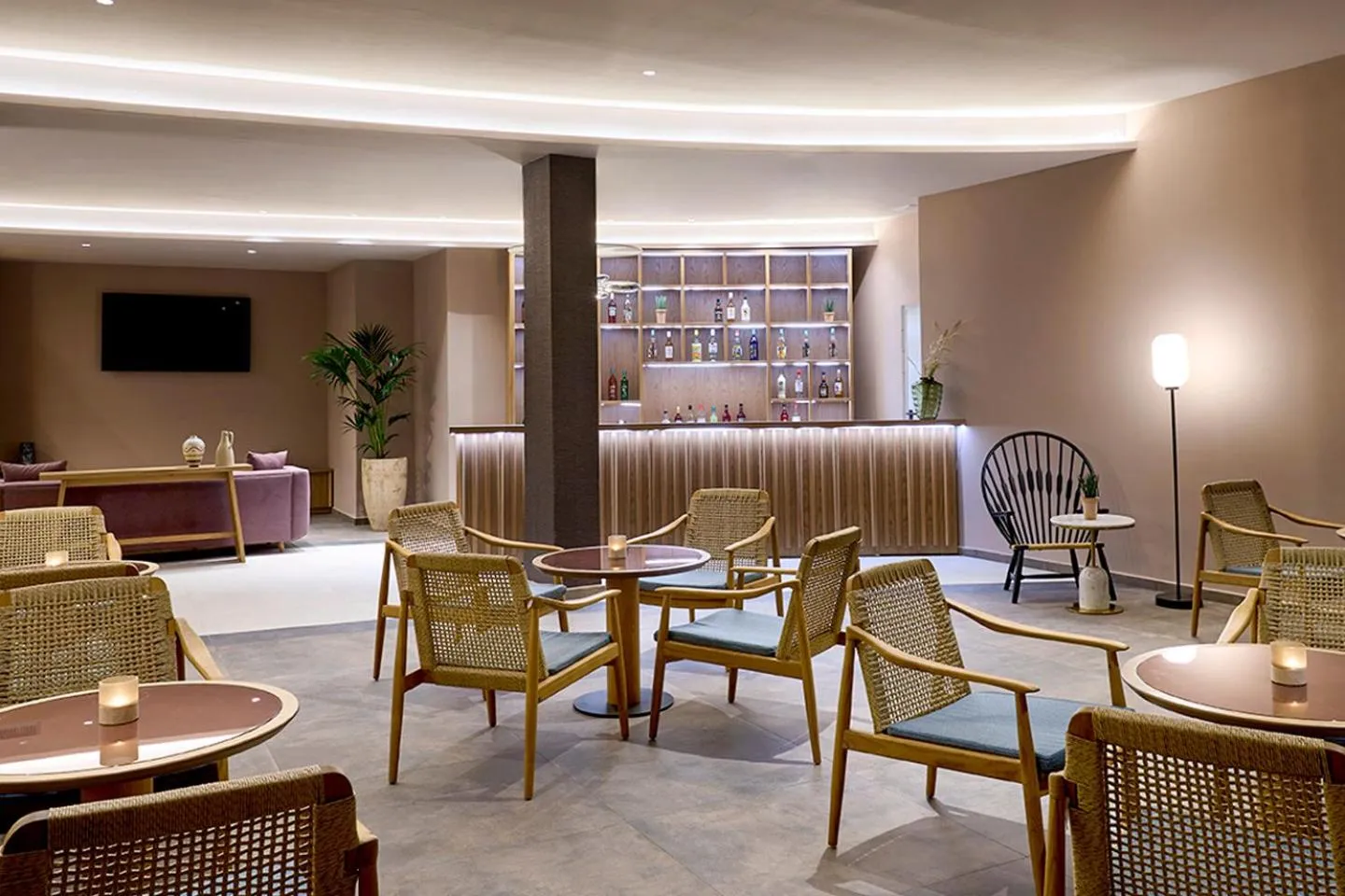 Lounge or bar in Ammos Luxury Resort