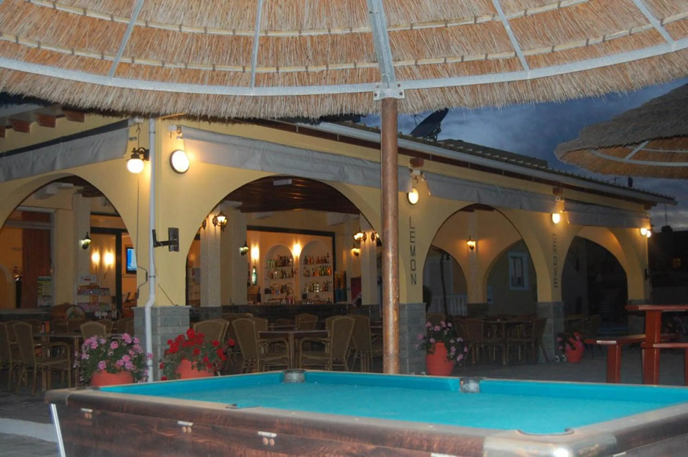 Facade/entrance in Complex Lemon Grove