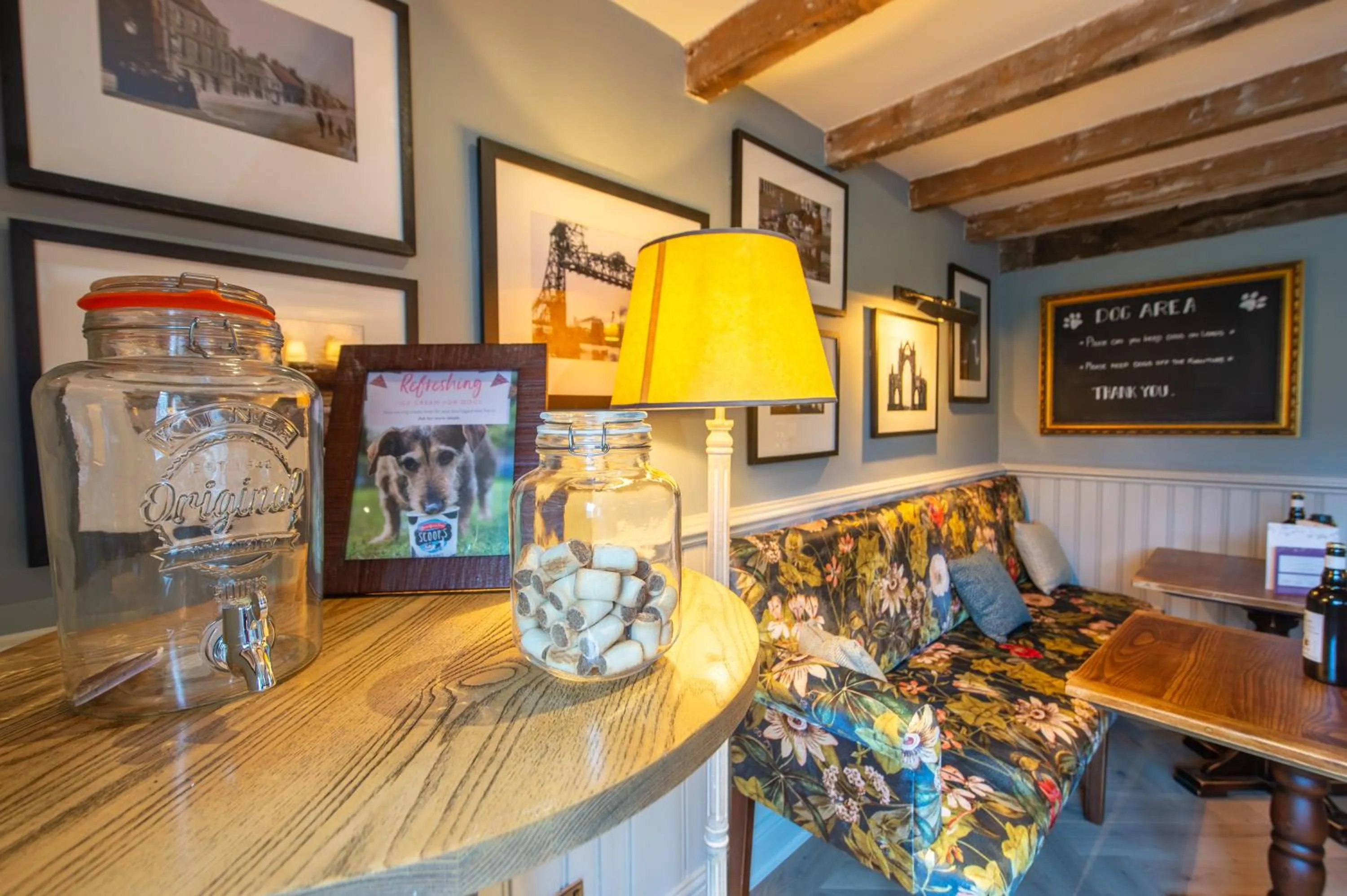 Restaurant/places to eat in Cross Keys by Chef & Brewer Collection