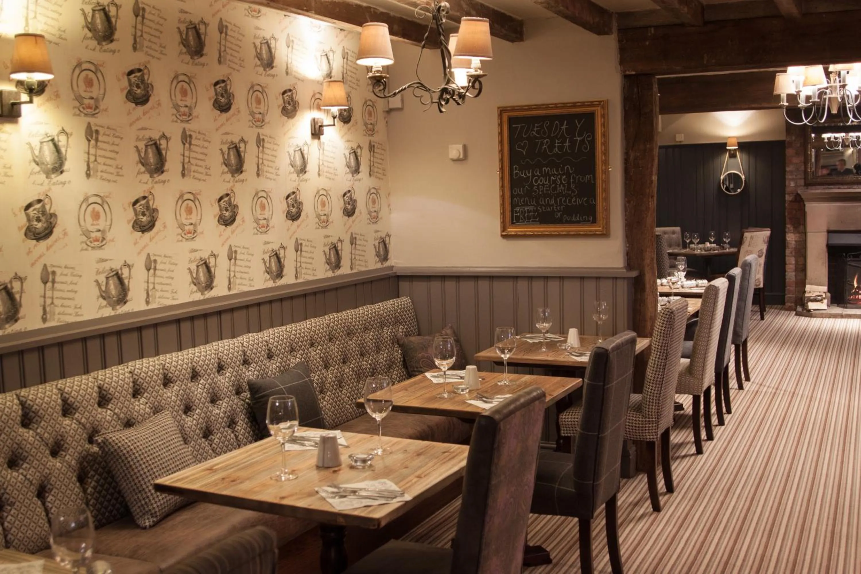 Restaurant/places to eat in Cross Keys by Chef & Brewer Collection