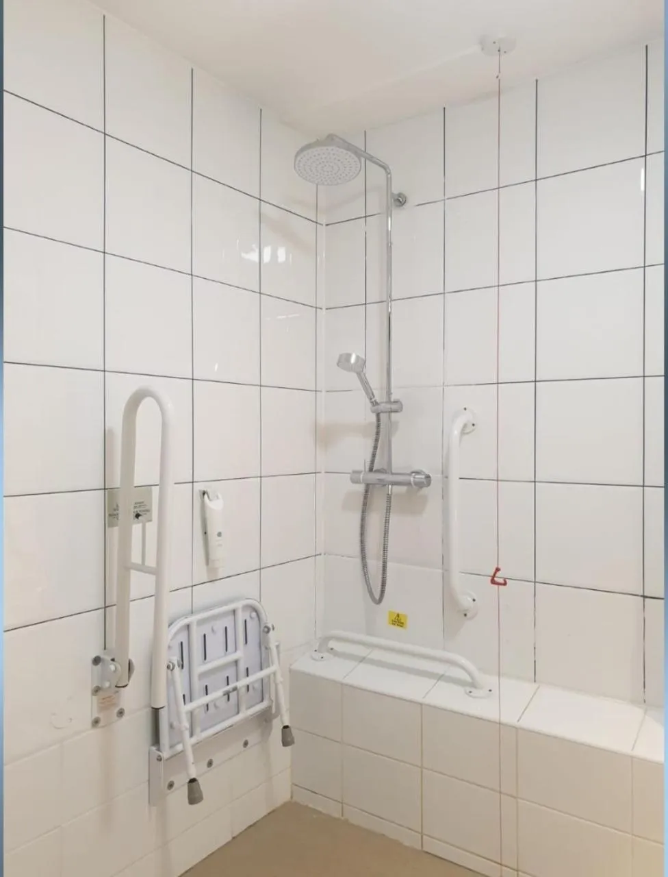 Bathroom in Cross Keys by Chef & Brewer Collection