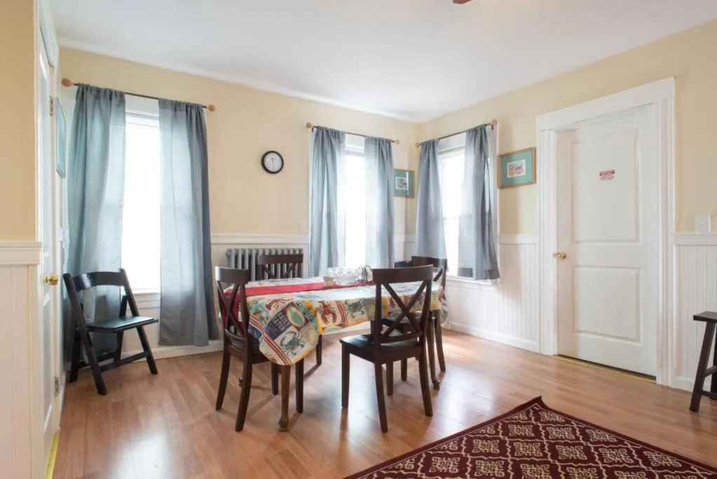 Dining area in Apartments in Salem