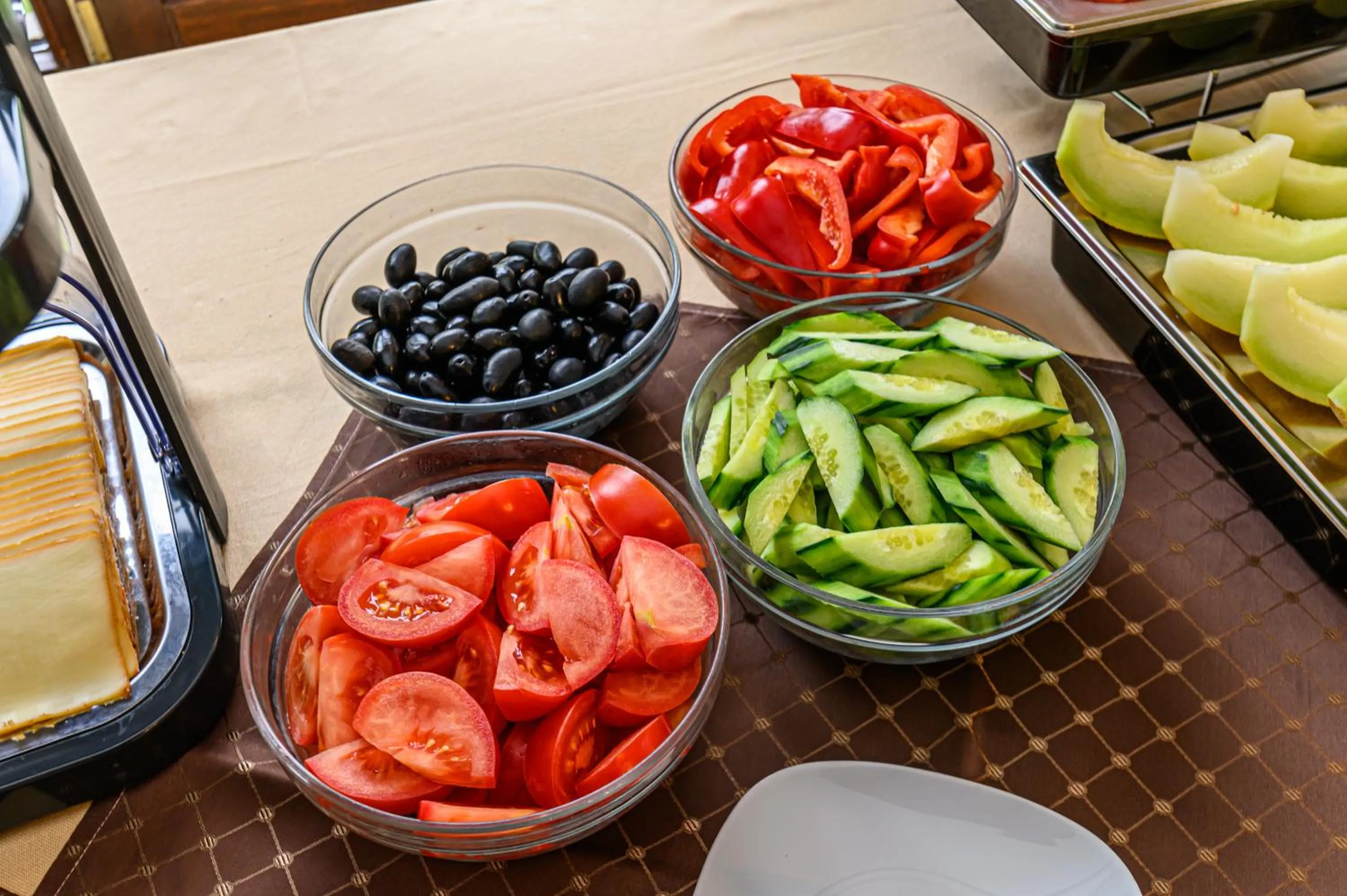 Food and drinks in Hotel Casa Viorel jacuzzi & saunas