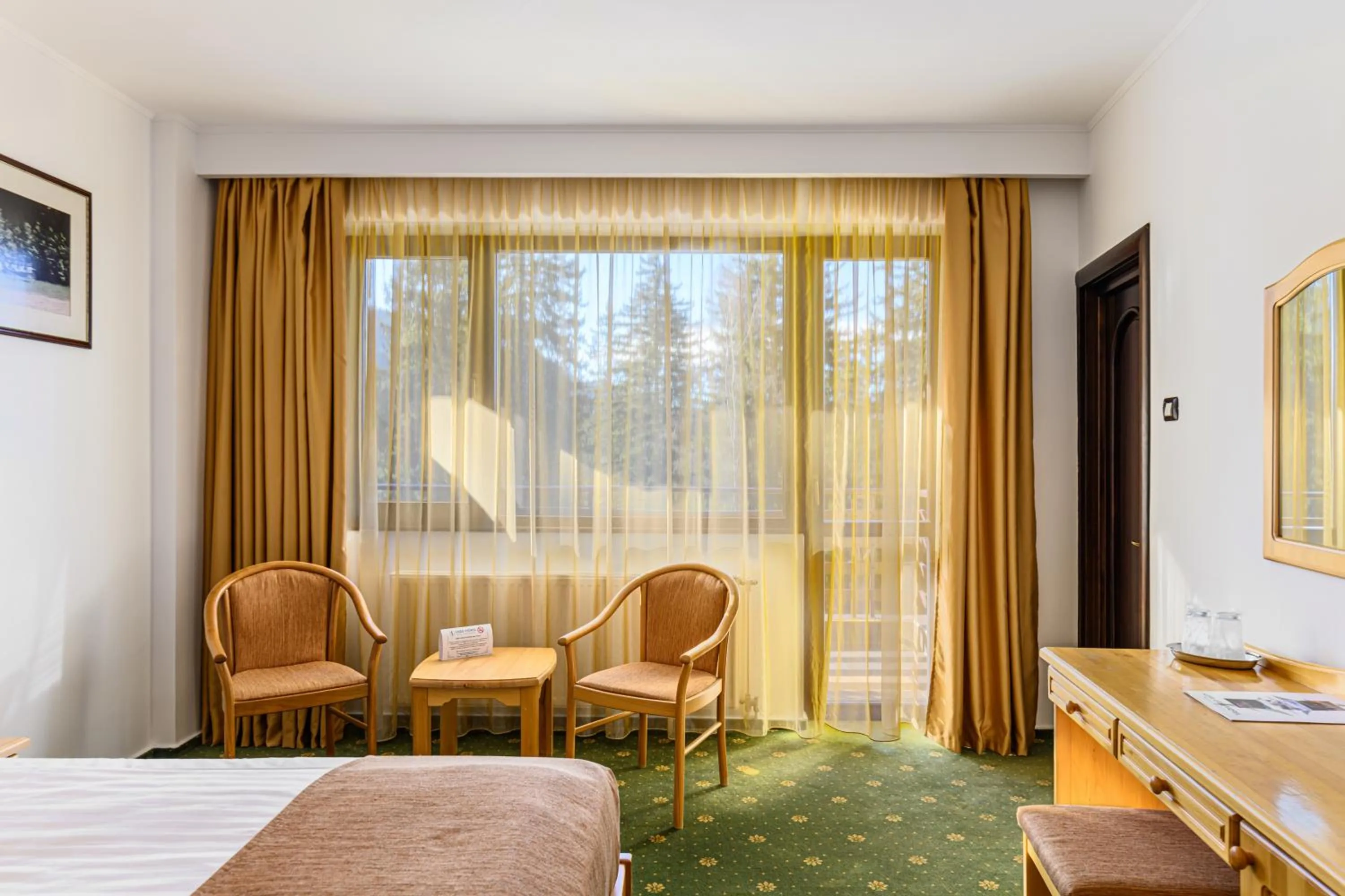 Bed in Hotel Casa Viorel jacuzzi & saunas