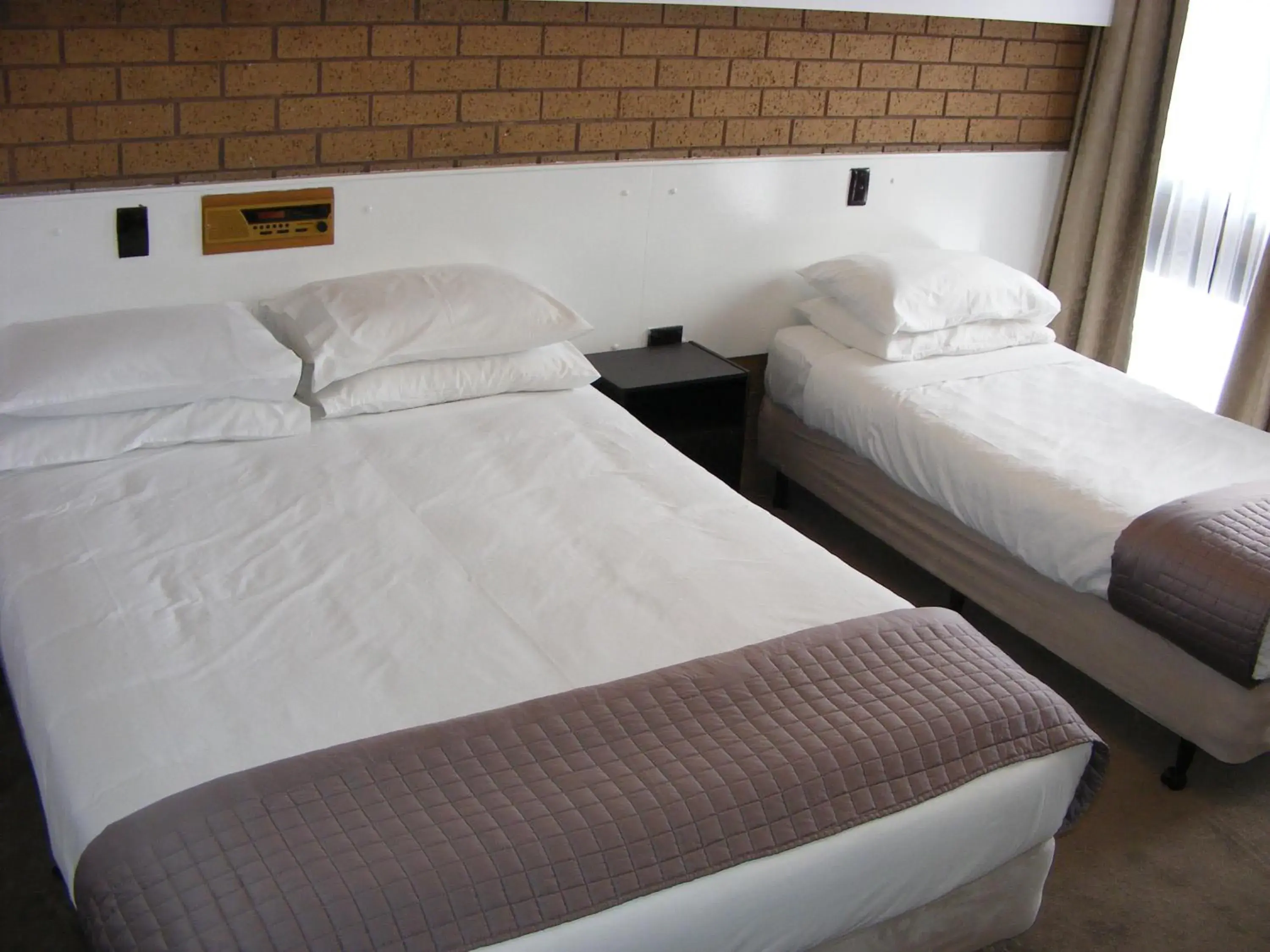 Deluxe Twin Room in Eaglehawk Motel Bendigo Deluxe Twin Room in Eaglehawk Motel Bendigo