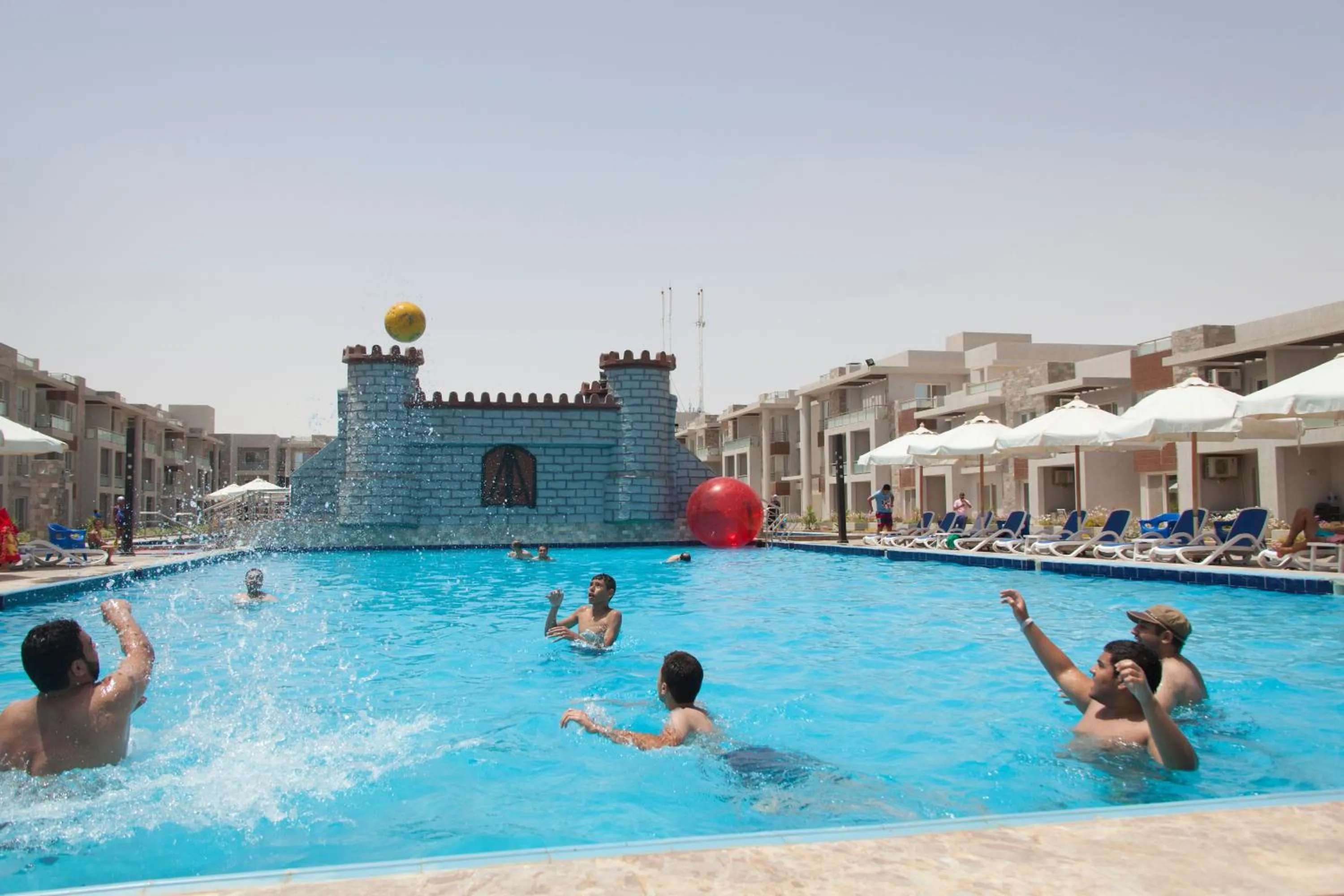 Swimming pool in Elite Residence Aqua Park