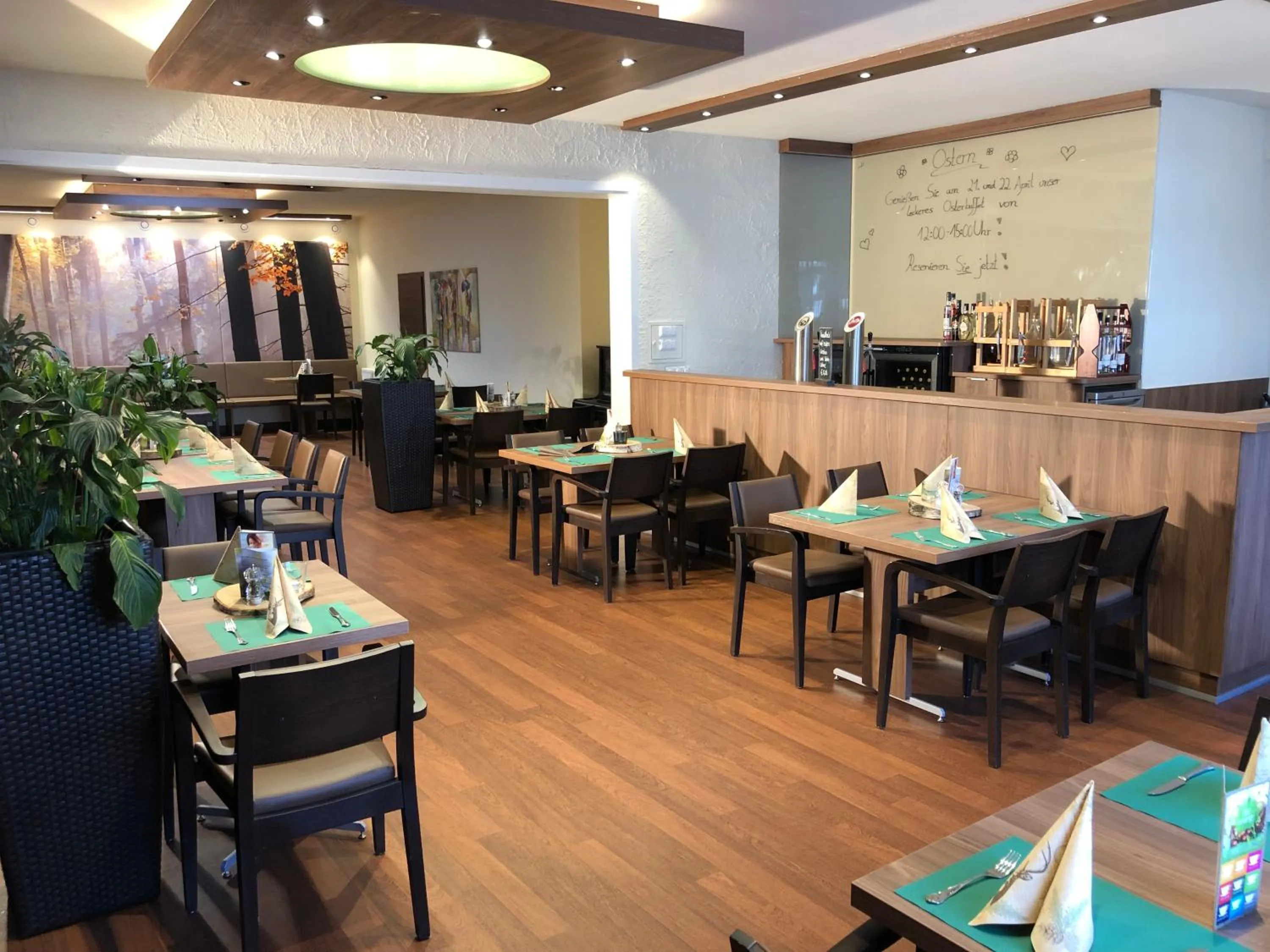 Restaurant/places to eat in Hotel Isenbütteler Hof