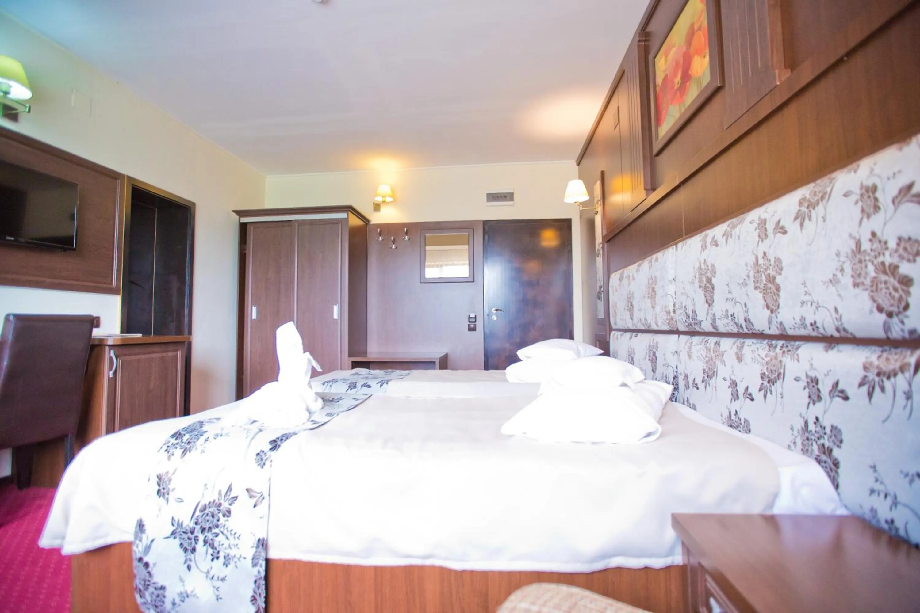 Photo of the whole room, Bed in Hotel Piemonte