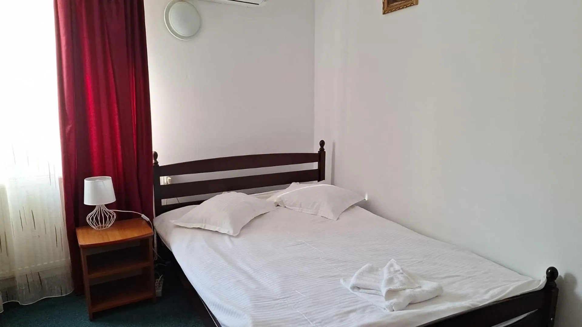 Bed in Vila Casa Alesiv