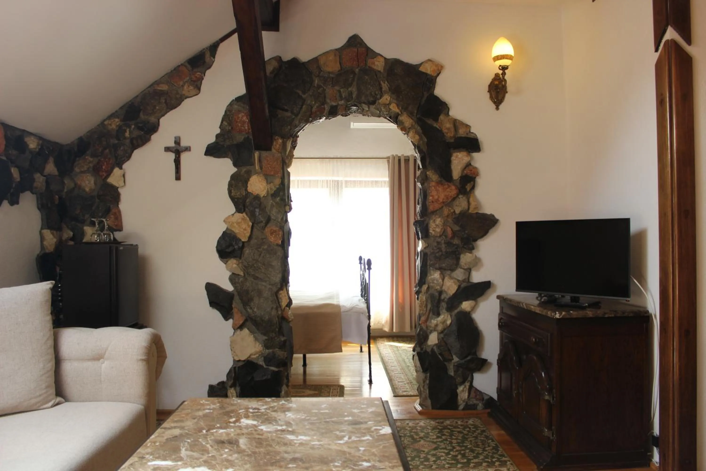 Photo of the whole room in Hunter Prince Castle Hotel