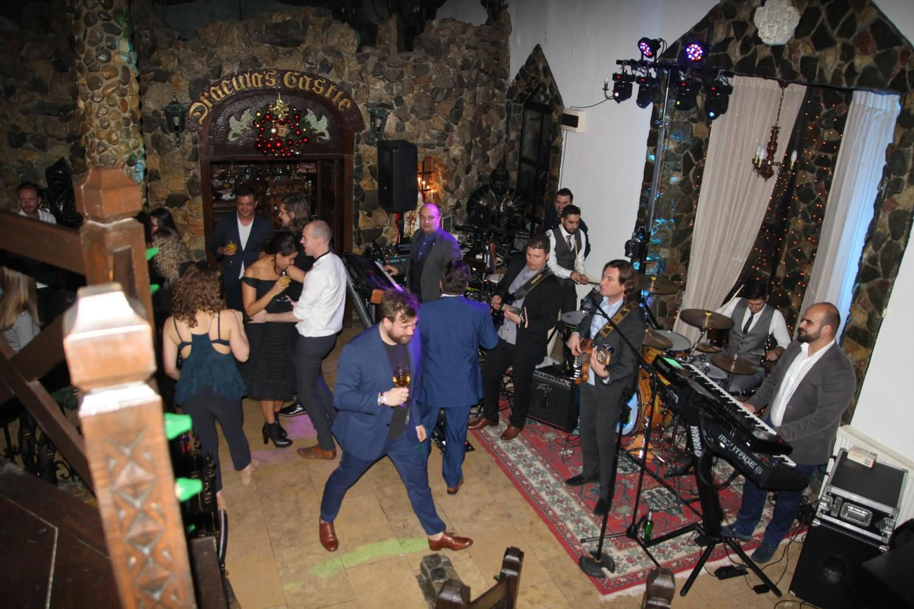 Evening entertainment in Hunter Prince Castle Hotel