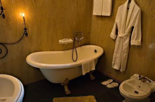 Bathroom in Hunter Prince Castle Hotel