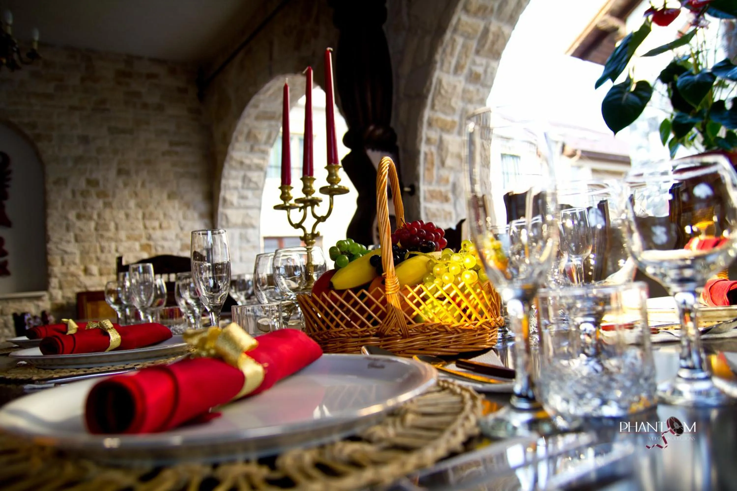 Restaurant/places to eat in Hunter Prince Castle Hotel