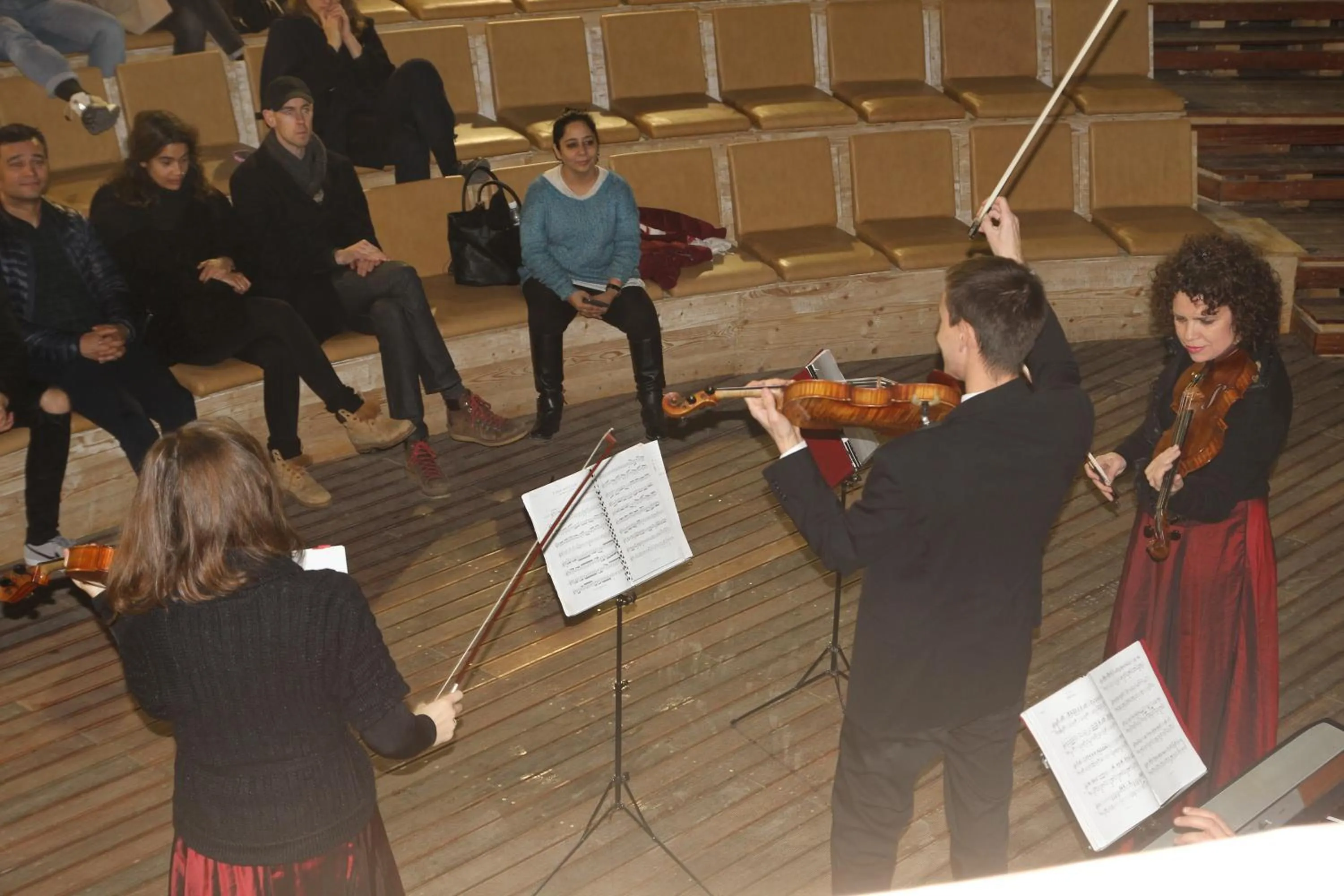 Evening entertainment in Hunter Prince Castle Hotel