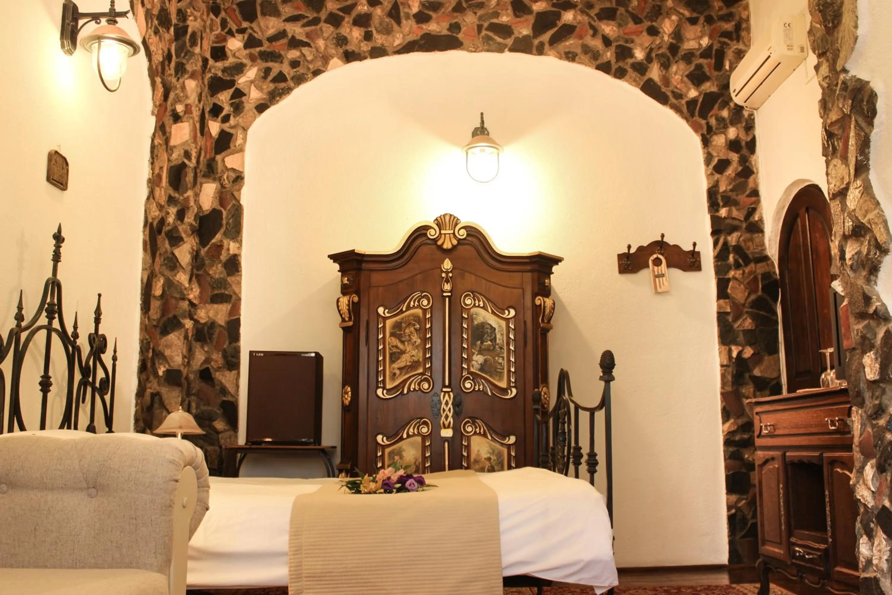 Bed in Hunter Prince Castle Hotel