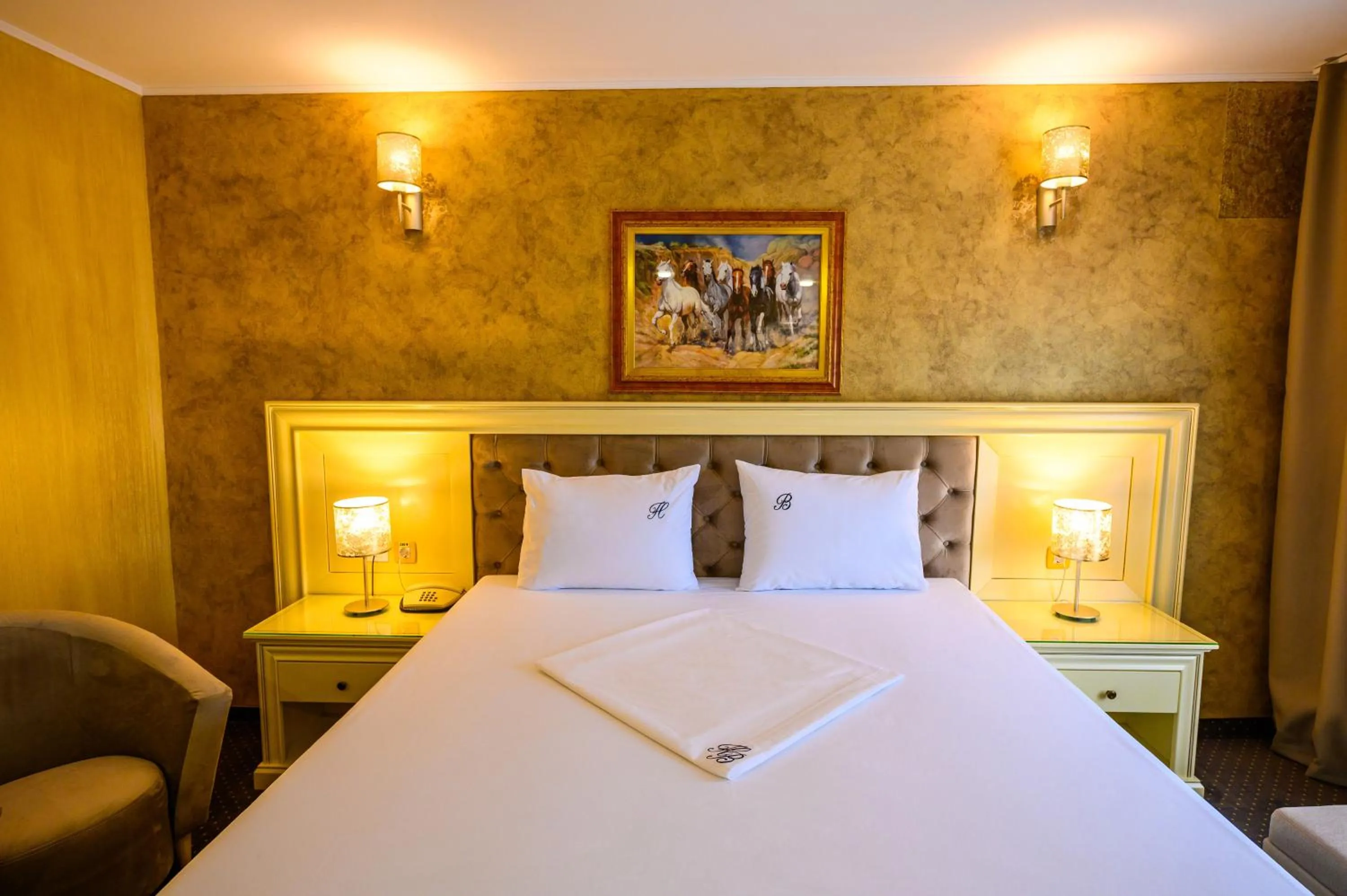 Bed in Hotel Bulevard